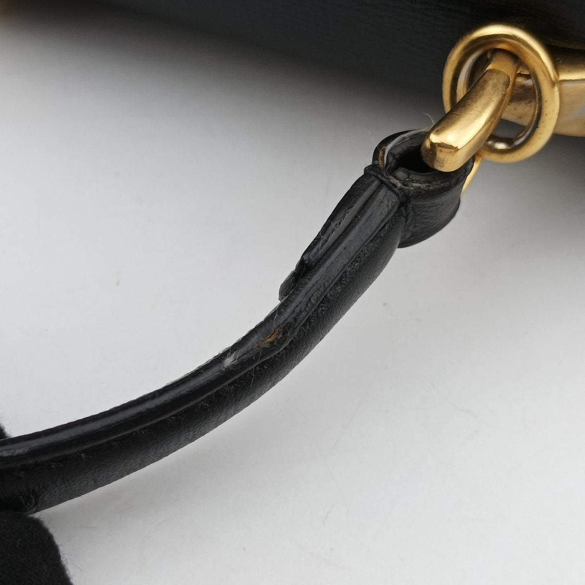 Pre-owned Gucci Sylvie 1969 Black Leather 602781 shoulderbag | stylenewstar