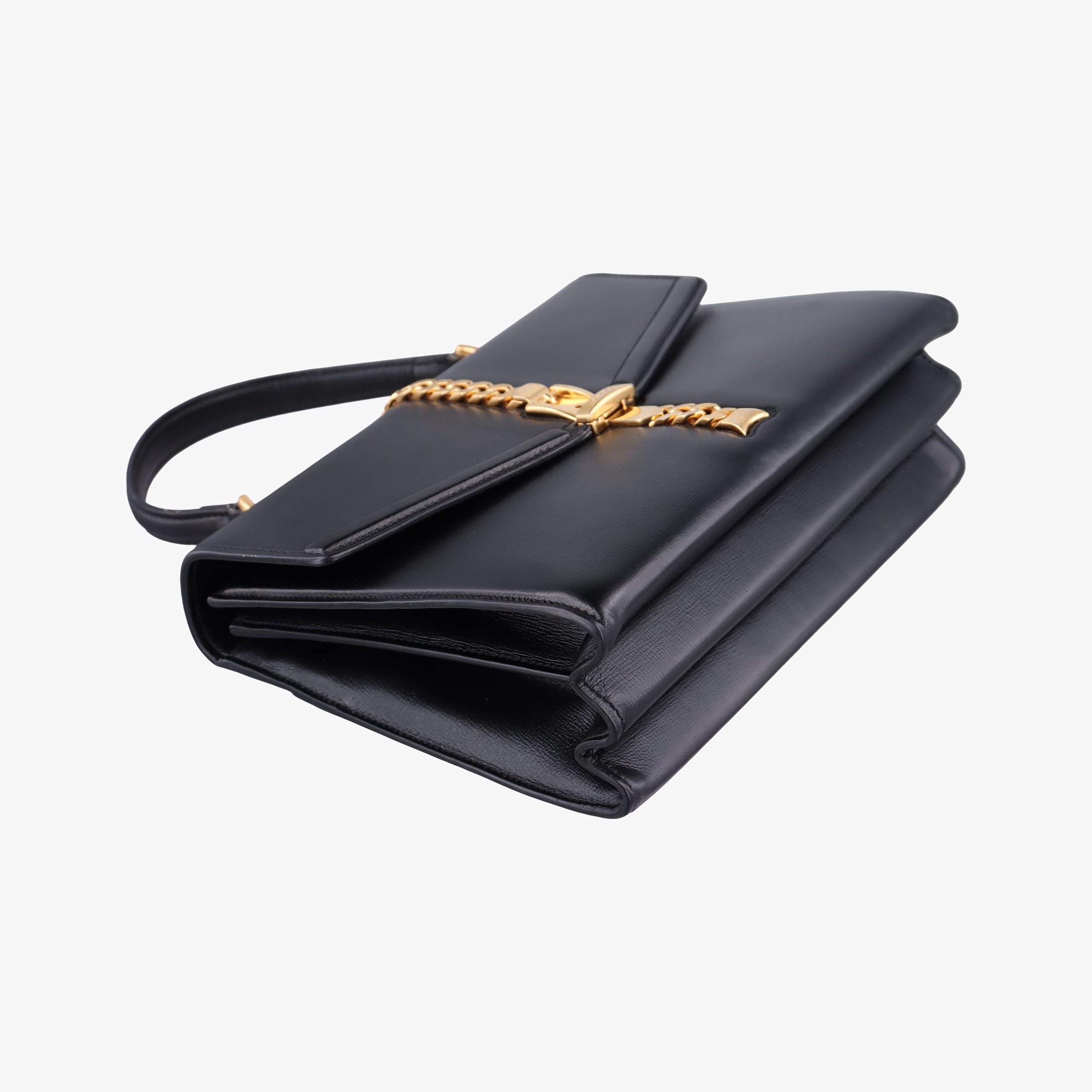 Pre-owned Gucci Sylvie 1969 Black Leather 602781 shoulderbag | stylenewstar