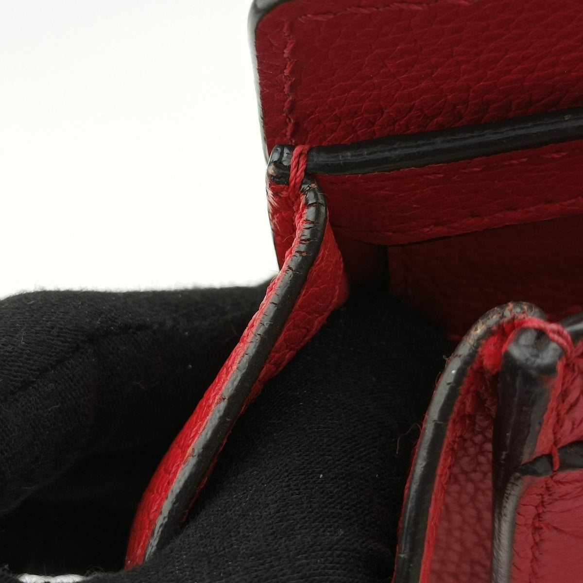 Pre-owned Celine luggage nano shopper Red Leather  handbag | stylenewstar