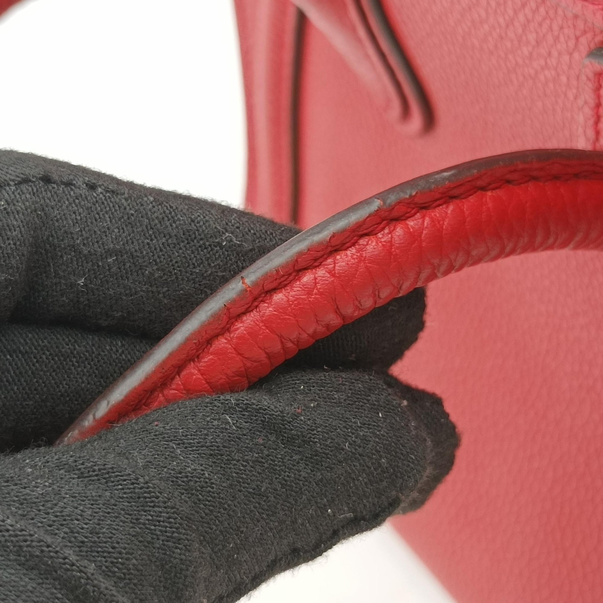 Pre-owned Celine luggage nano shopper Red Leather  handbag | stylenewstar