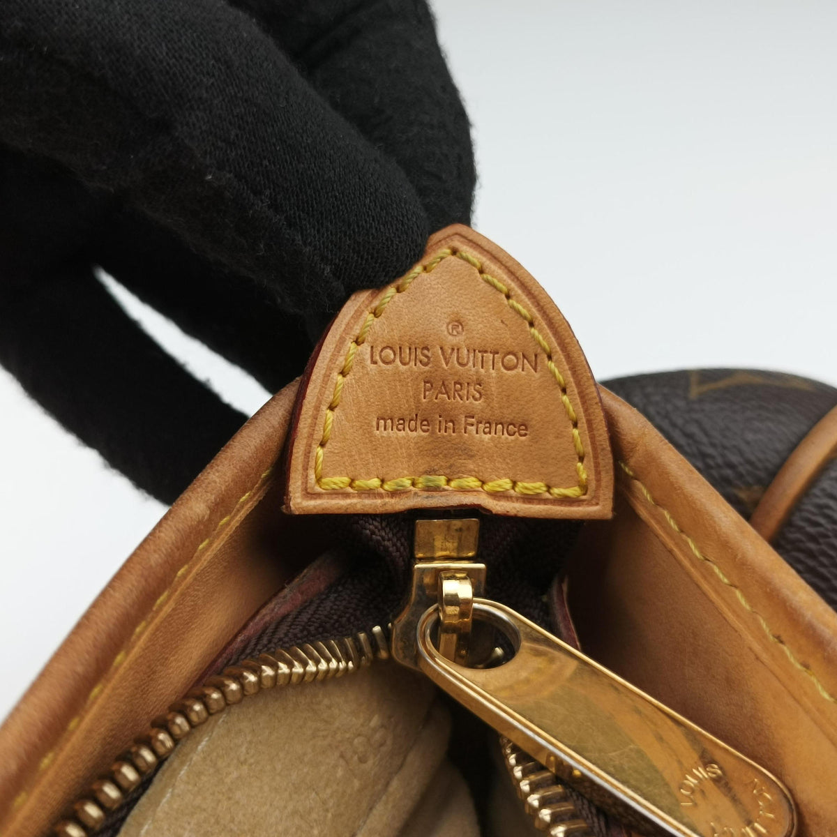 Pre-owned Louis Vuitton VINTAGE BOETIE MM Brown Monogram Canvas M45714 handbag | stylenewstar