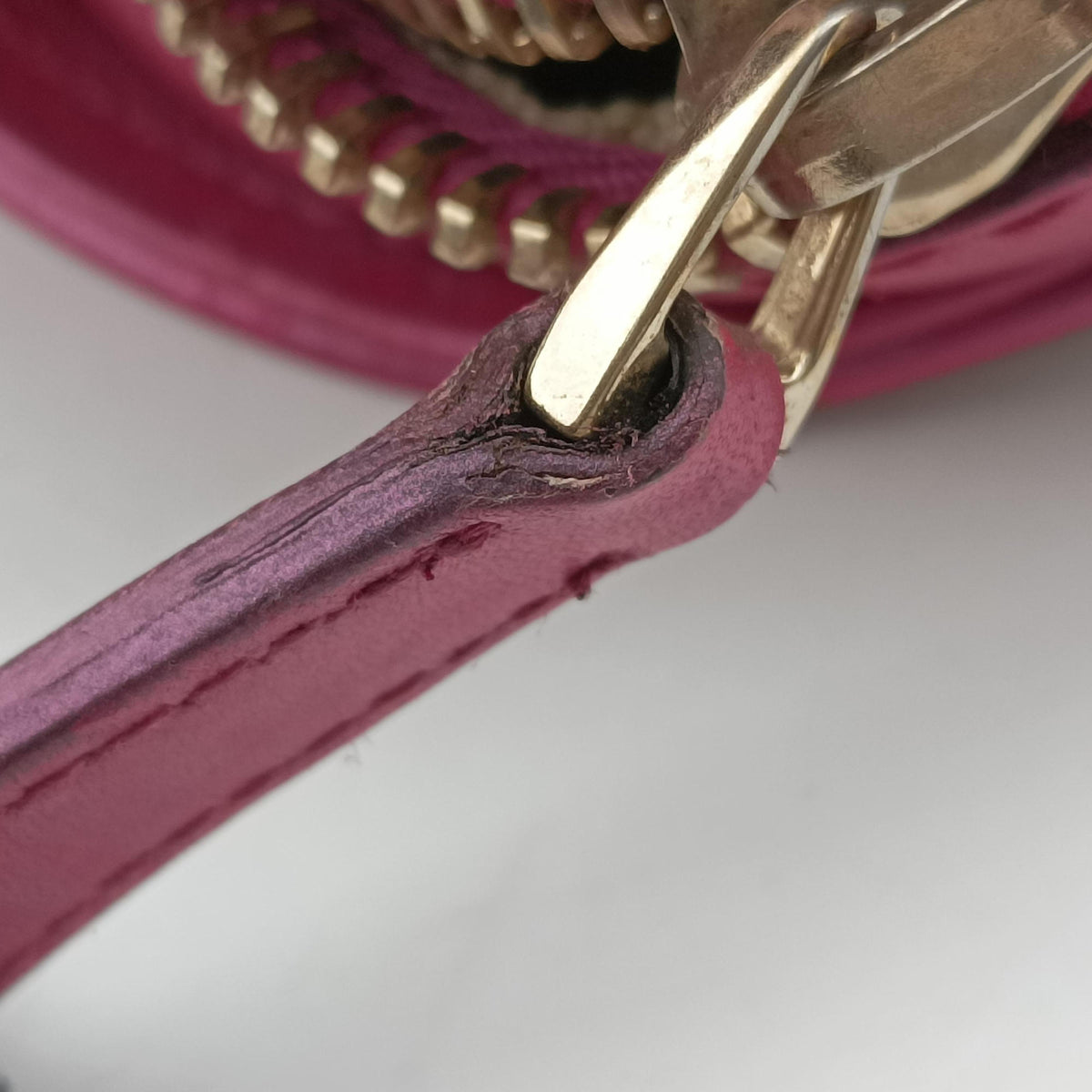 Pre-owned Gucci Heart Bit charm Beige × Pink Canvas×Leather 269955 shoulderbag | stylenewstar