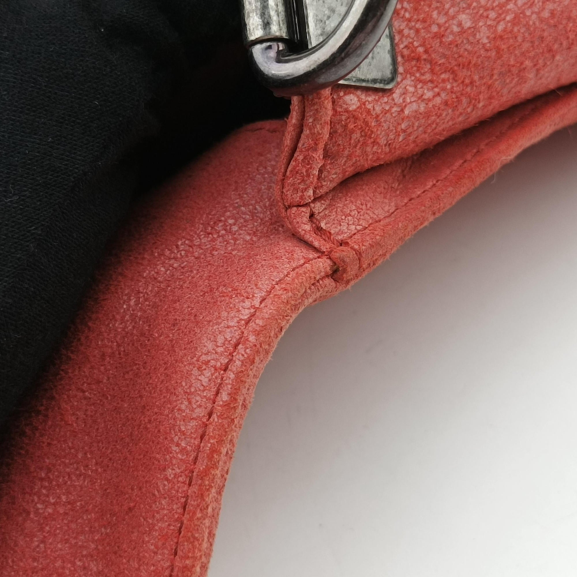 Pre-owned Chanel BOY CHANEL Red Leather A67952 shoulderbag | stylenewstar