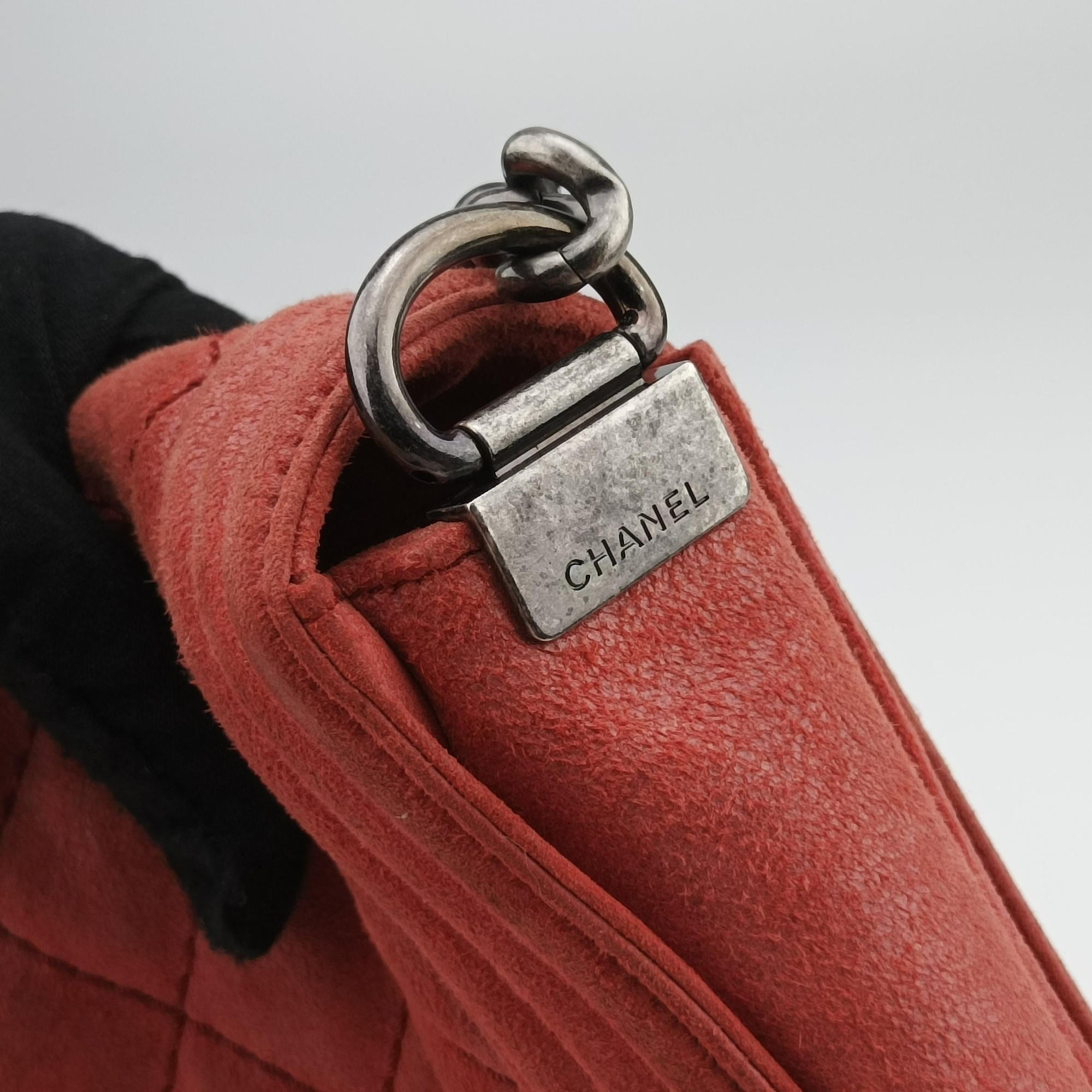 Pre-owned Chanel BOY CHANEL Red Leather A67952 shoulderbag | stylenewstar