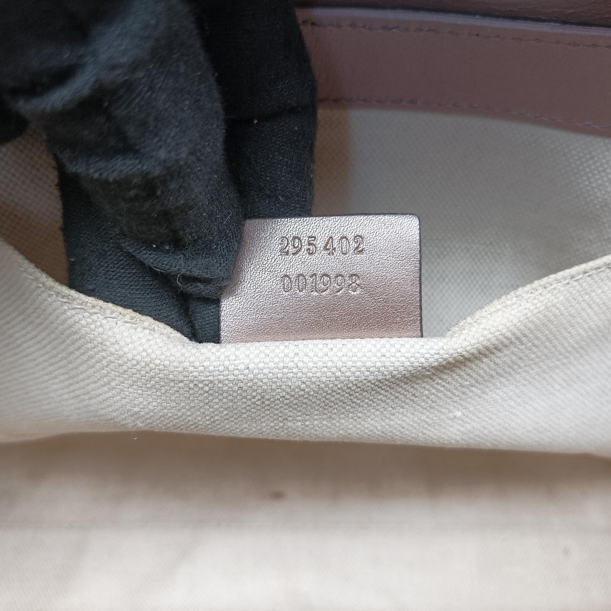 Pre-owned Gucci Emily Pink Patent Leather 295402 shoulderbag | stylenewstar