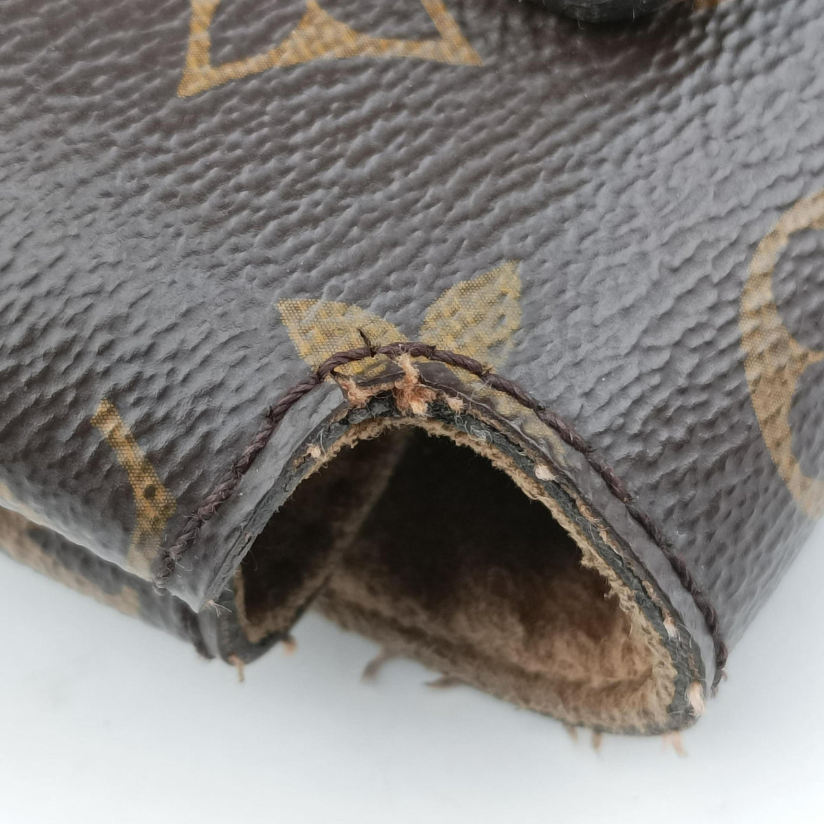Vintage Louis Vuitton MARIGNAN brown×SESAME Monogram Canvas×calf leather M44544 shoulderbag | stylenewstar