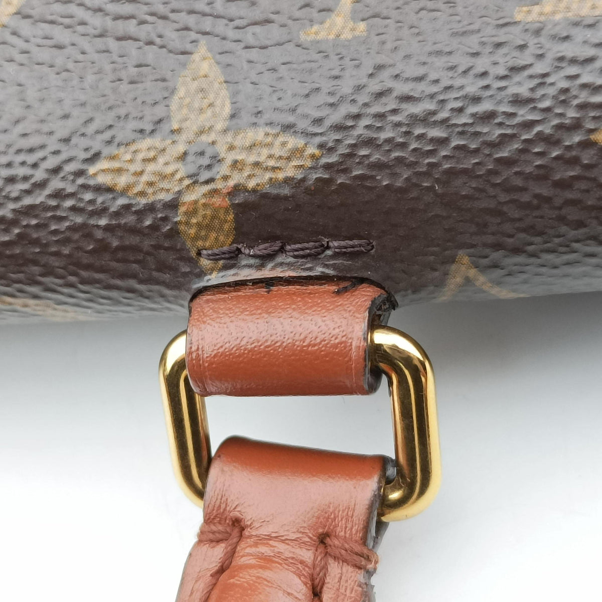 Vintage Louis Vuitton MARIGNAN brown×SESAME Monogram Canvas×calf leather M44544 shoulderbag | stylenewstar