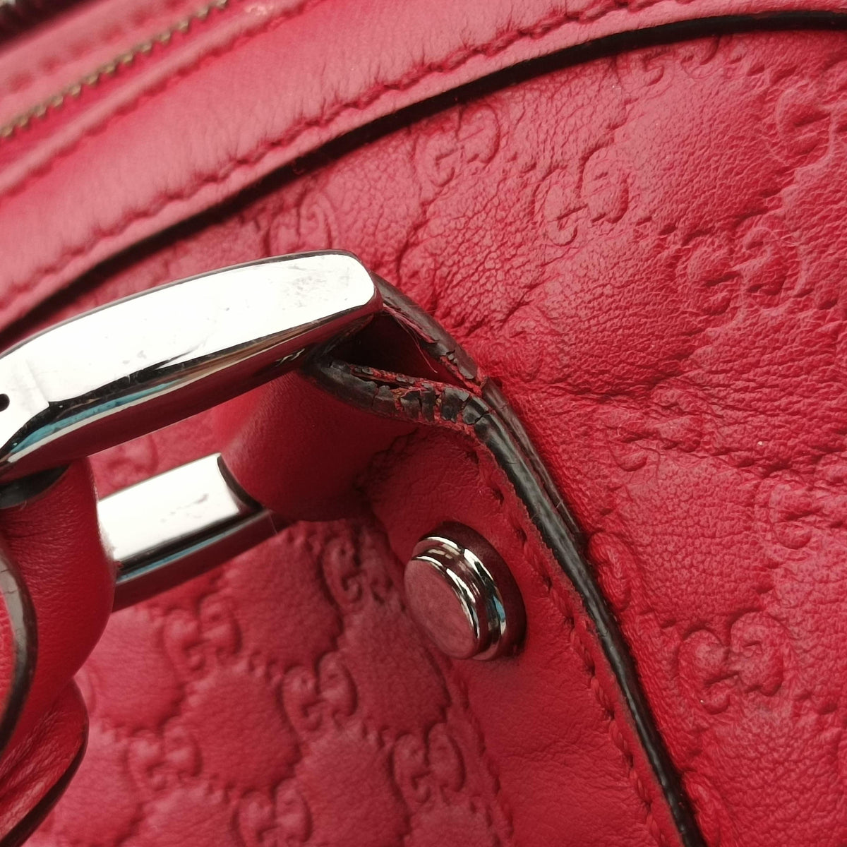 Pre-owned Gucci GG charm dome Red Leather 341503 shoulderbag | stylenewstar