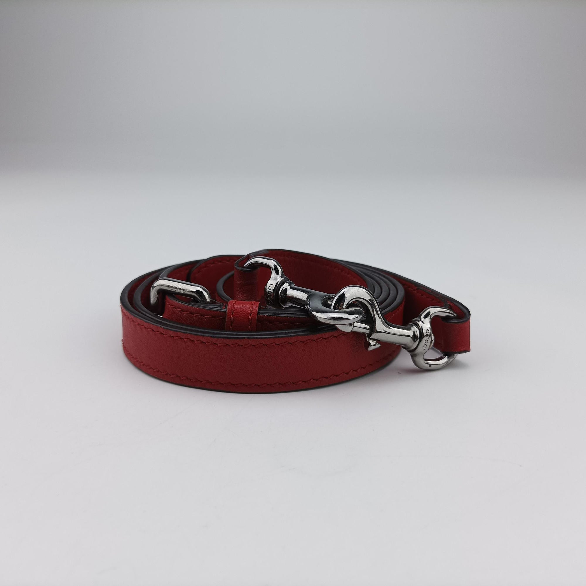 Pre-owned Gucci GG charm dome Red Leather 341503 shoulderbag | stylenewstar