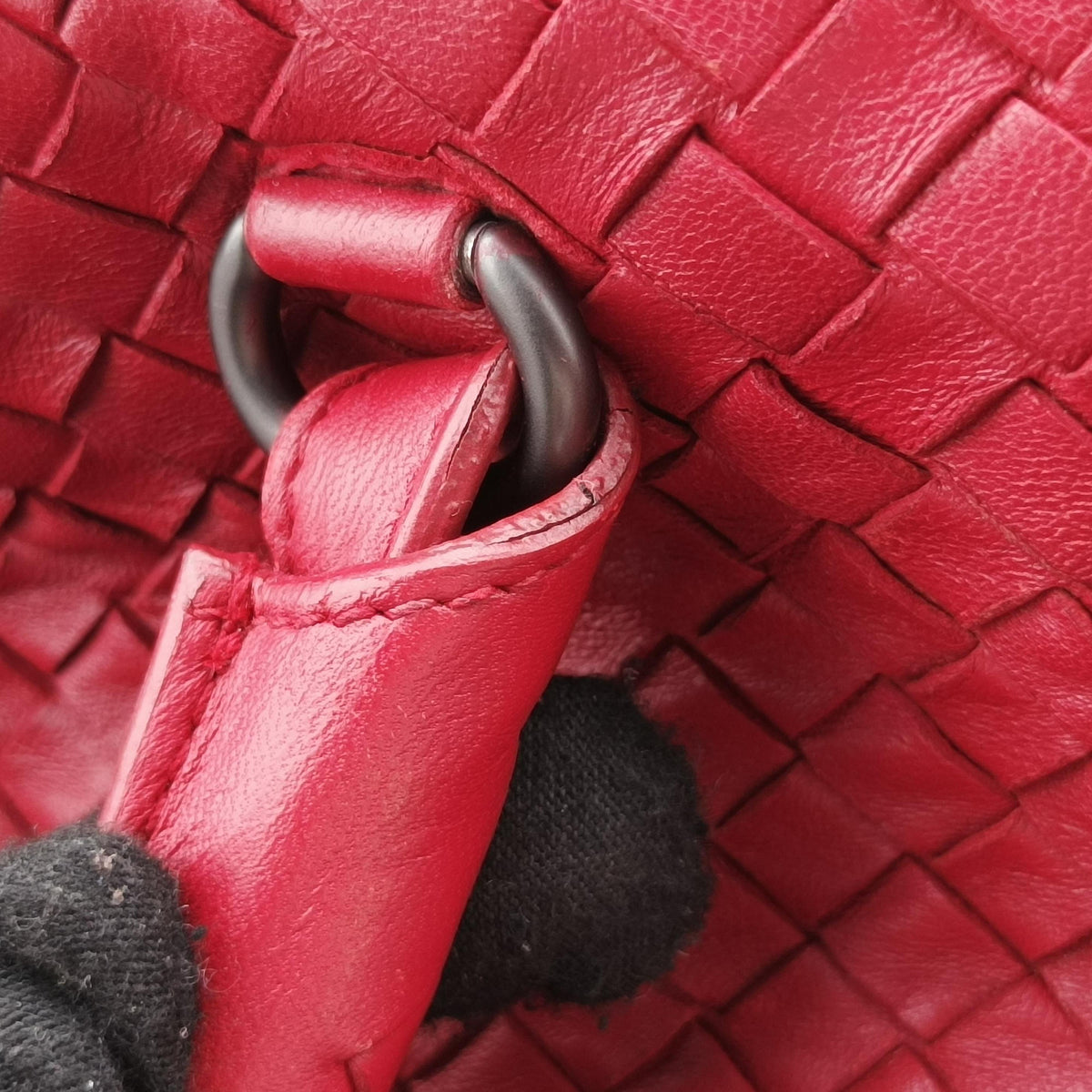 Vintage Bottega Veneta Intrecciato Red lambskin  handbag | stylenewstar
