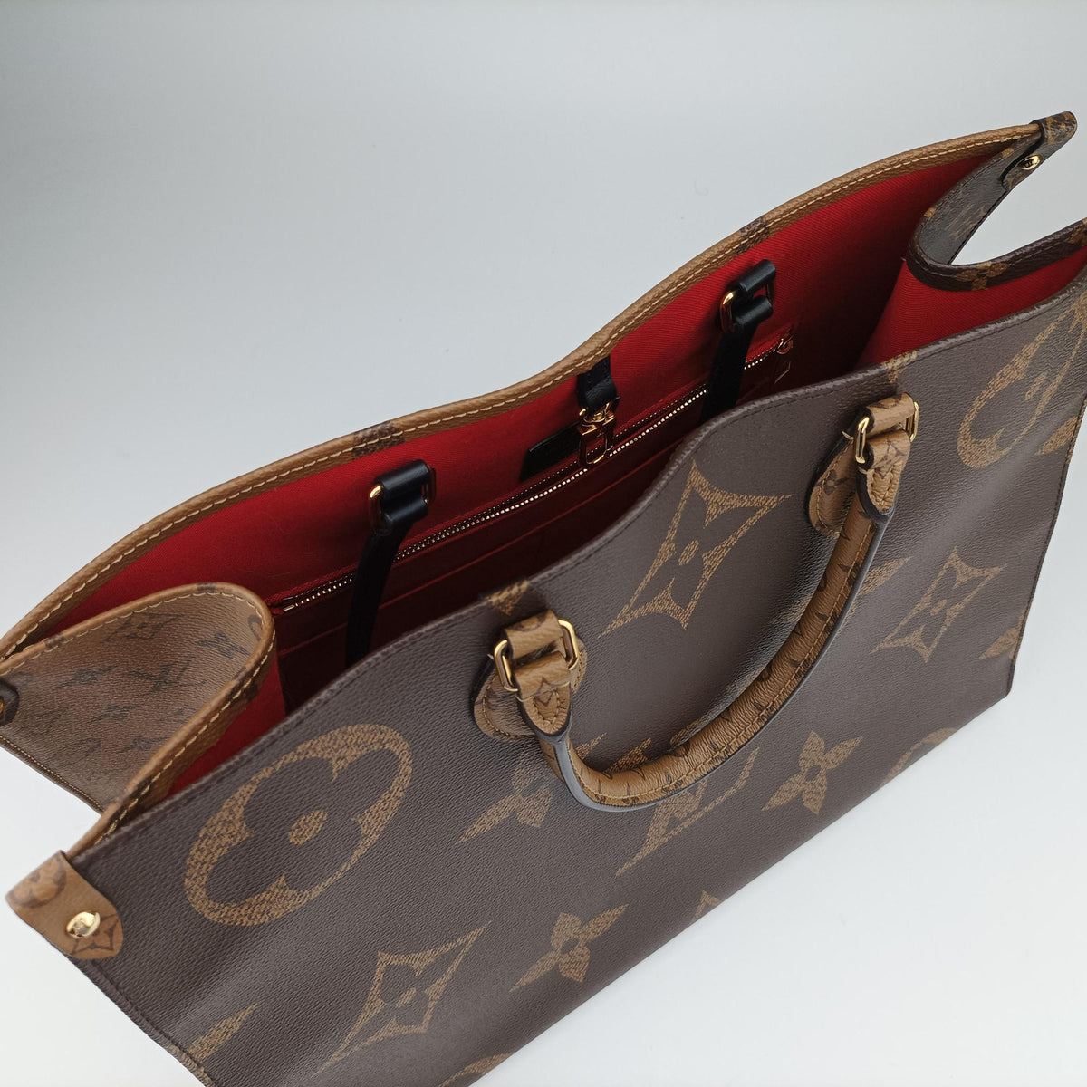 Secondhand Louis Vuitton On the Go GM Brown Monogram Canvas M45320 shoulderbag | stylenewstar
