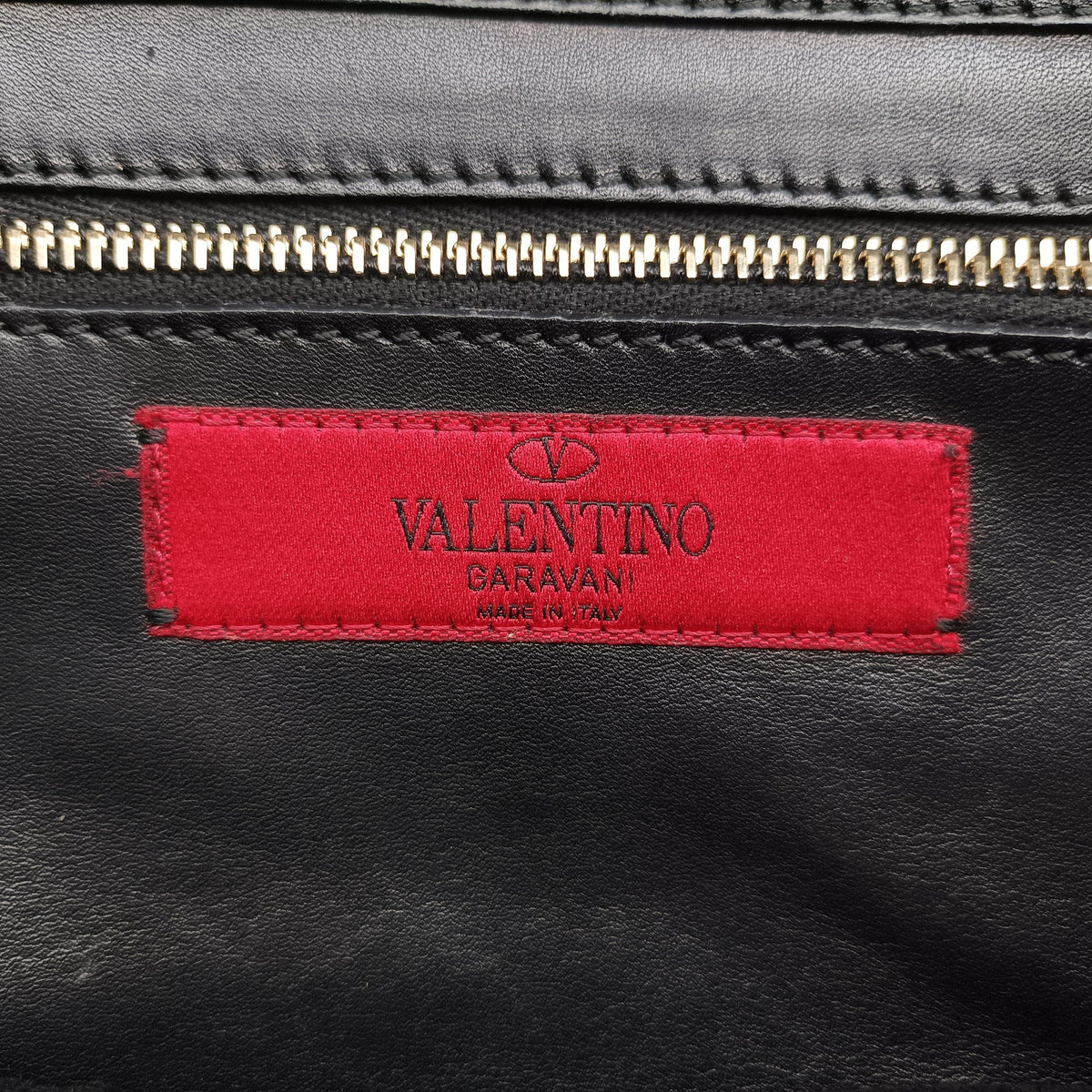 Pre-owned Valentino Rockstud Black Leather  shoulderbag | stylenewstar