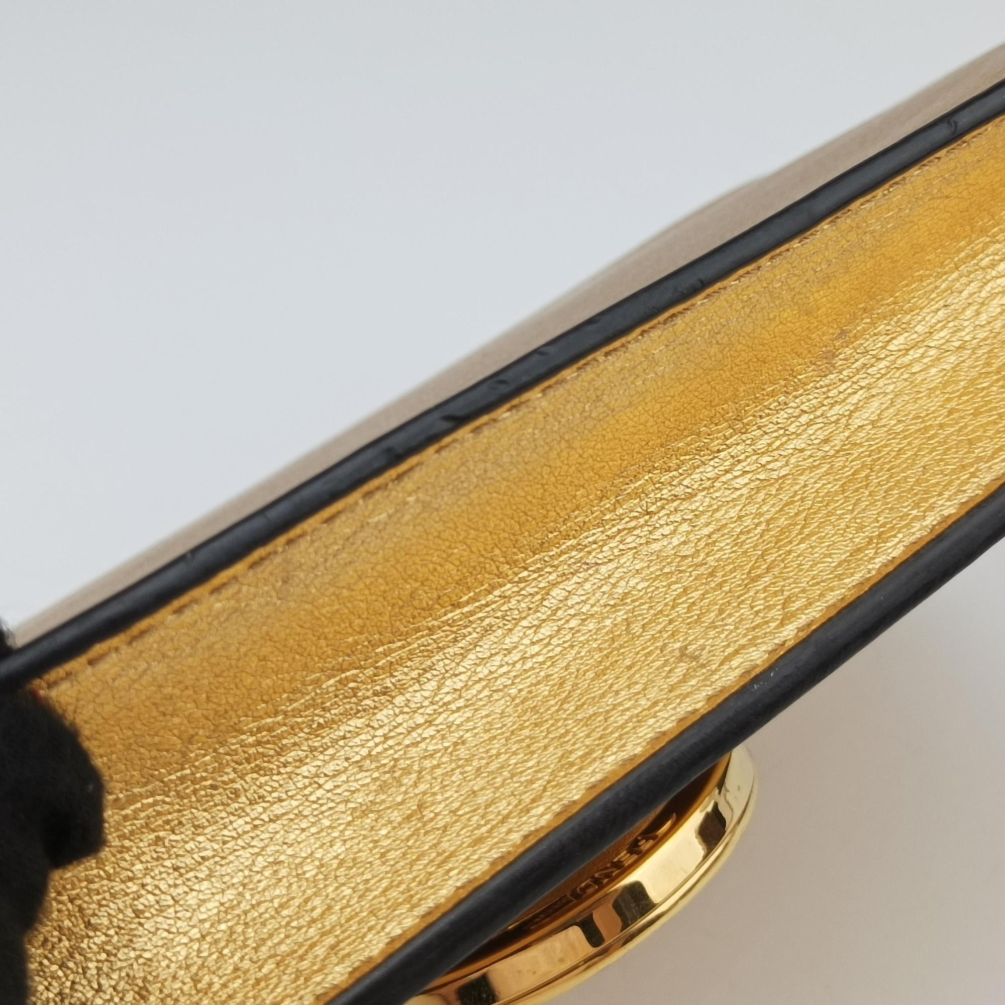 Pre-owned Fendi F is Golden Leather 8BS006 shoulderbag | stylenewstar