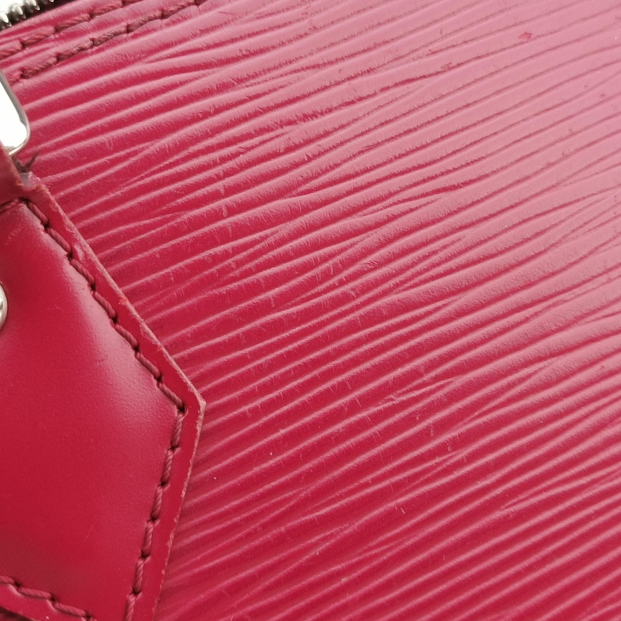 Vintage Louis Vuitton Alma BB COQUELICOT epi M50516 shoulderbag | stylenewstar