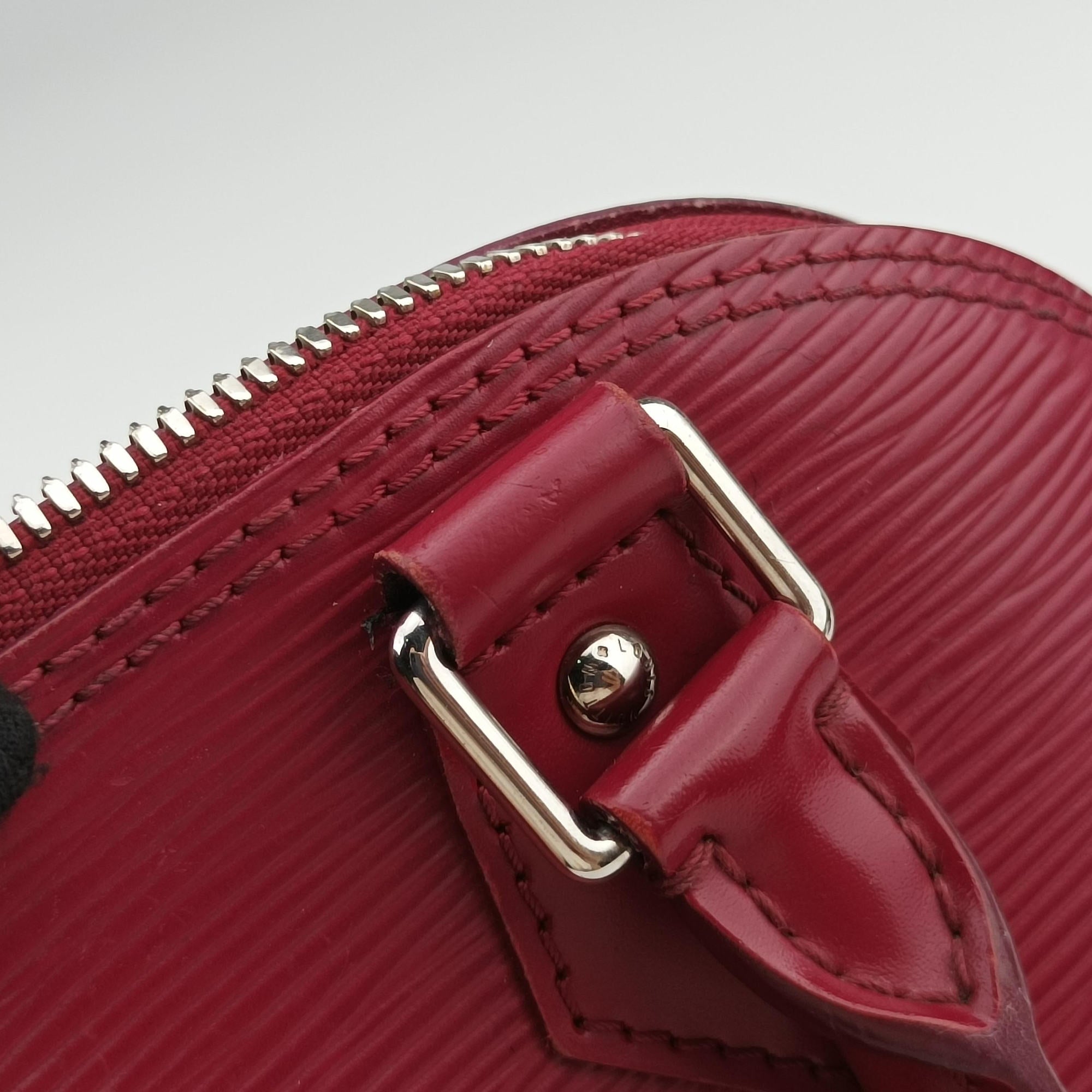 Vintage Louis Vuitton Alma BB COQUELICOT epi M50516 shoulderbag | stylenewstar