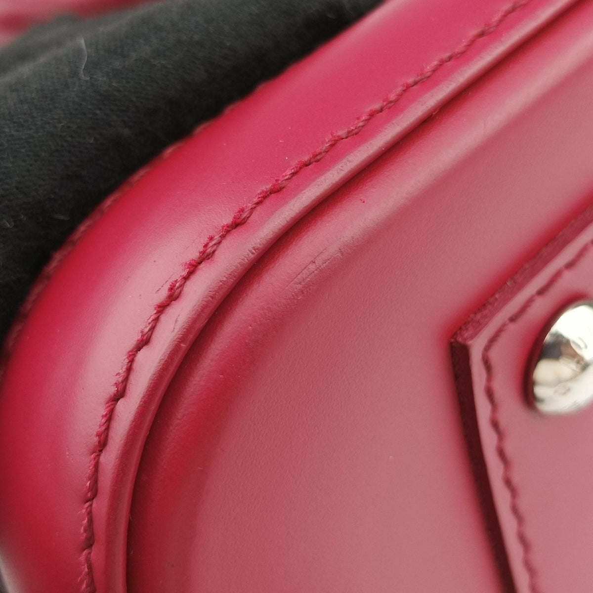 Vintage Louis Vuitton Alma BB COQUELICOT epi M50516 shoulderbag | stylenewstar