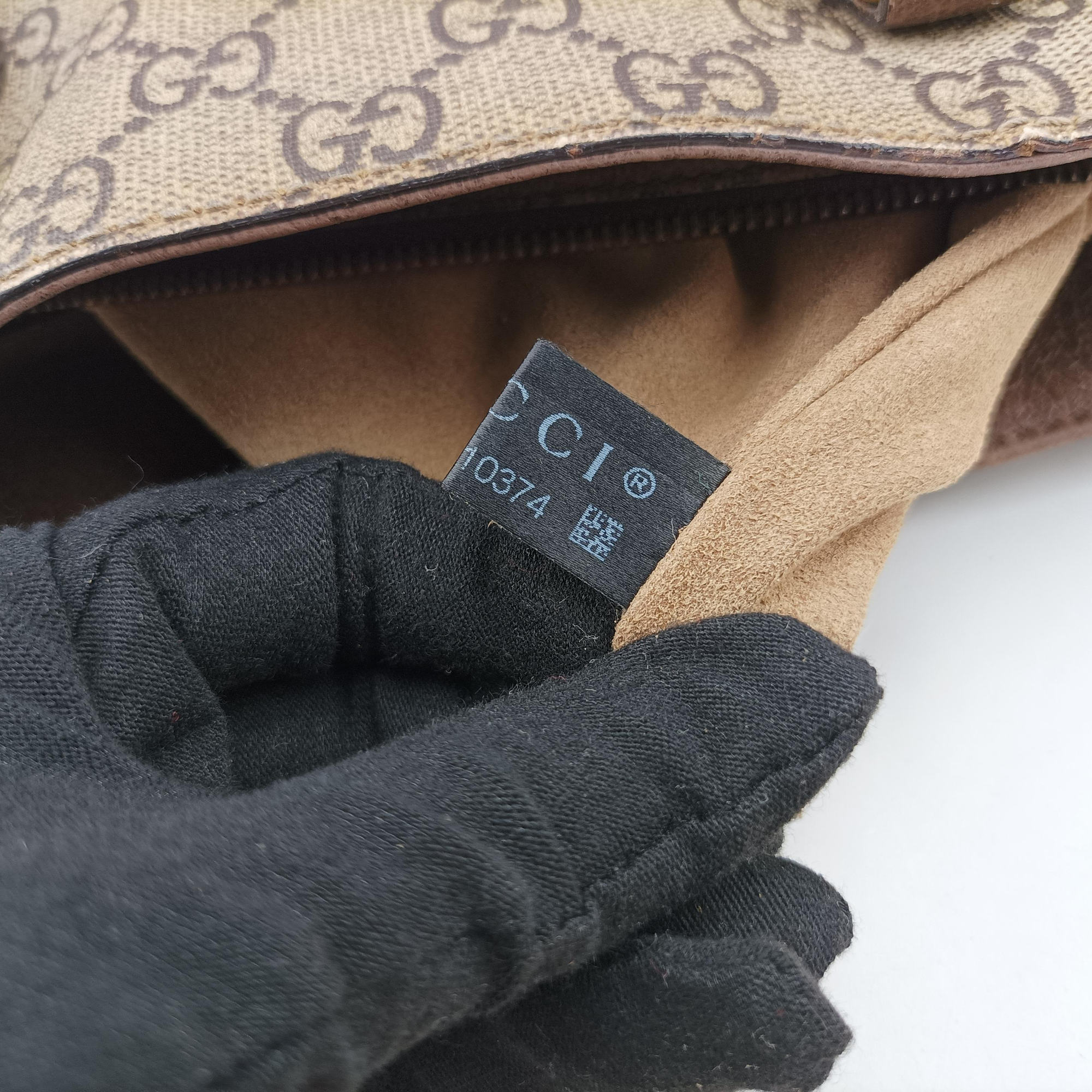 Pre-owned Gucci GG Supreme Bosco PATCHED beige×Multicolour PVC coated canvas×Leather 473887 shoulderbag | stylenewstar