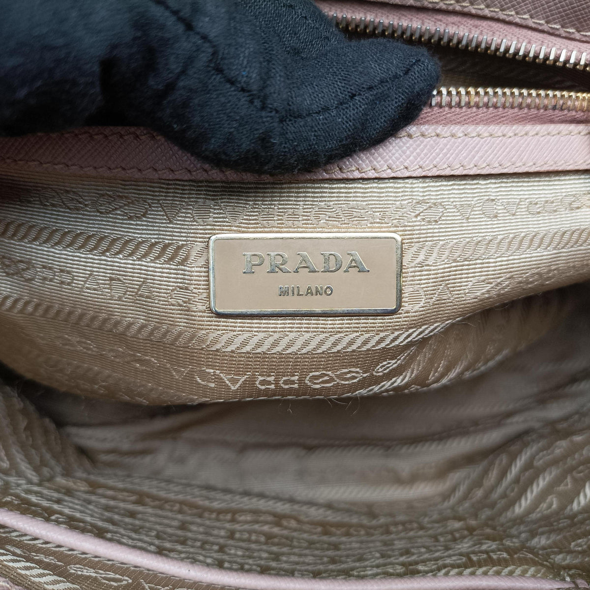 Pre-owned Prada Galleria Pink SAFFIANO Leather BN1786 shoulderbag | stylenewstar