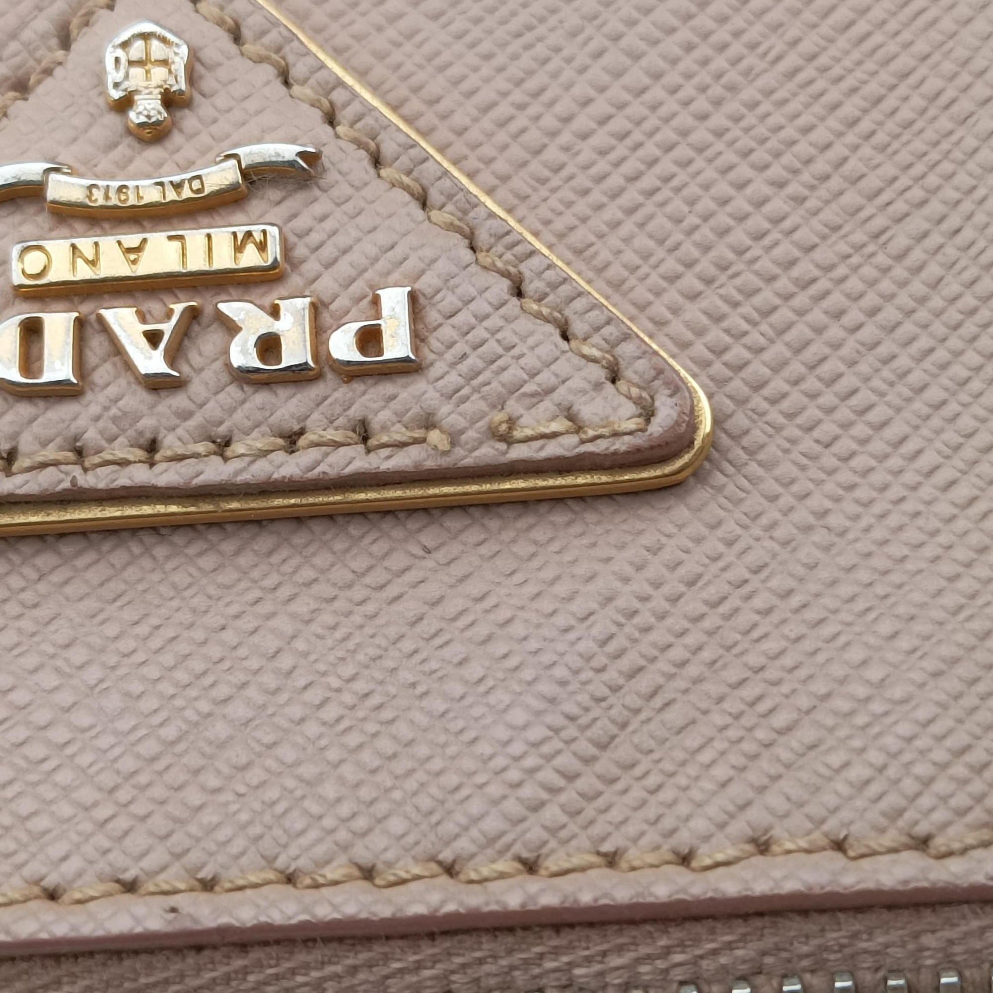 Pre-owned Prada Galleria Pink SAFFIANO Leather BN1786 shoulderbag | stylenewstar