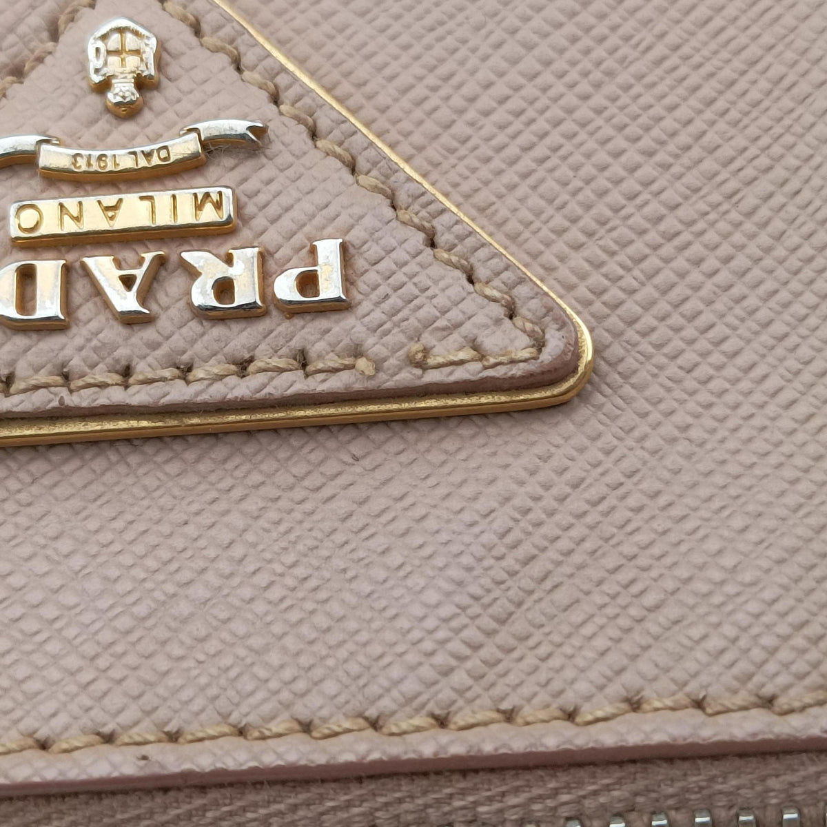 Pre-owned Prada Galleria Pink SAFFIANO Leather BN1786 shoulderbag | stylenewstar