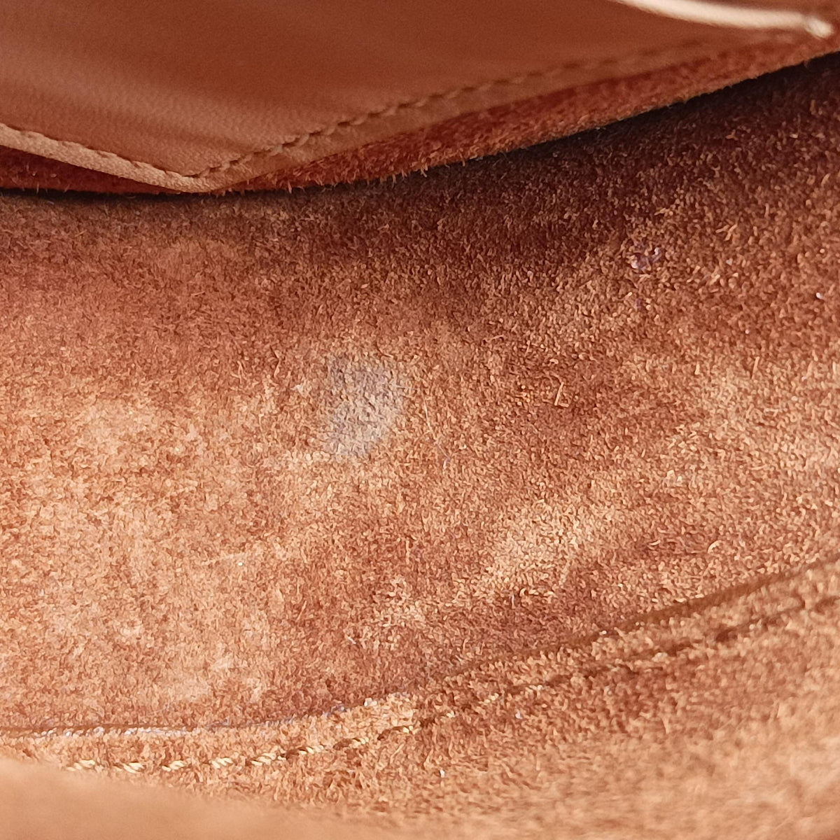 Pre-owned Yves Saint Laurent KAIA small Beige Leather 623097 shoulderbag | stylenewstar