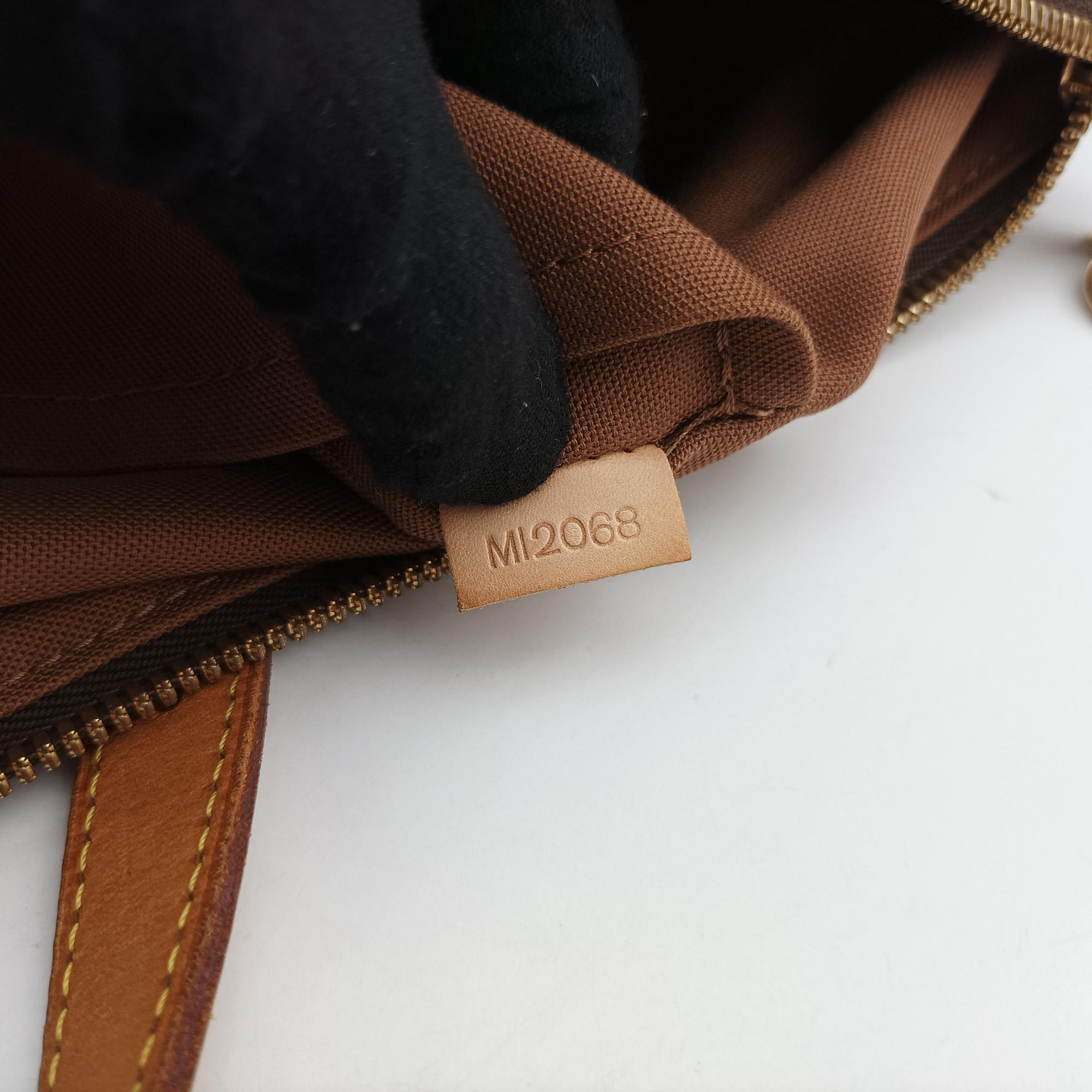 Pre-owned Louis Vuitton PALERMO GM brown Monogram Canvas M40146 shoulderbag | stylenewstar
