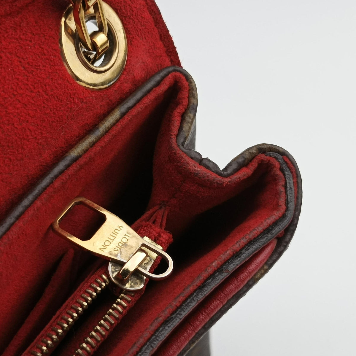 Pre-owned Louis Vuitton PALLAS Chain Brown×CERISE Monogram Canvas×calf leather M41201 shoulderbag | stylenewstar