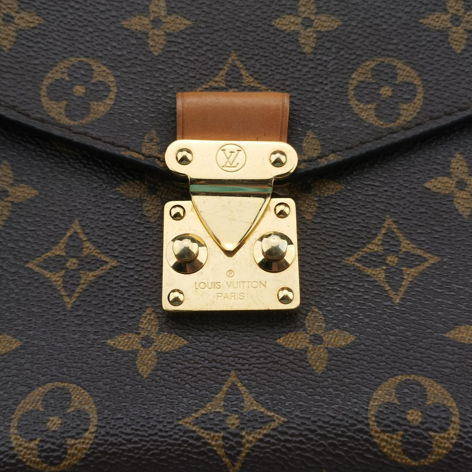 Pre-owned Louis Vuitton Pochette Metis MM Brown Monogram Canvas M44875 shoulderbag | stylenewstar