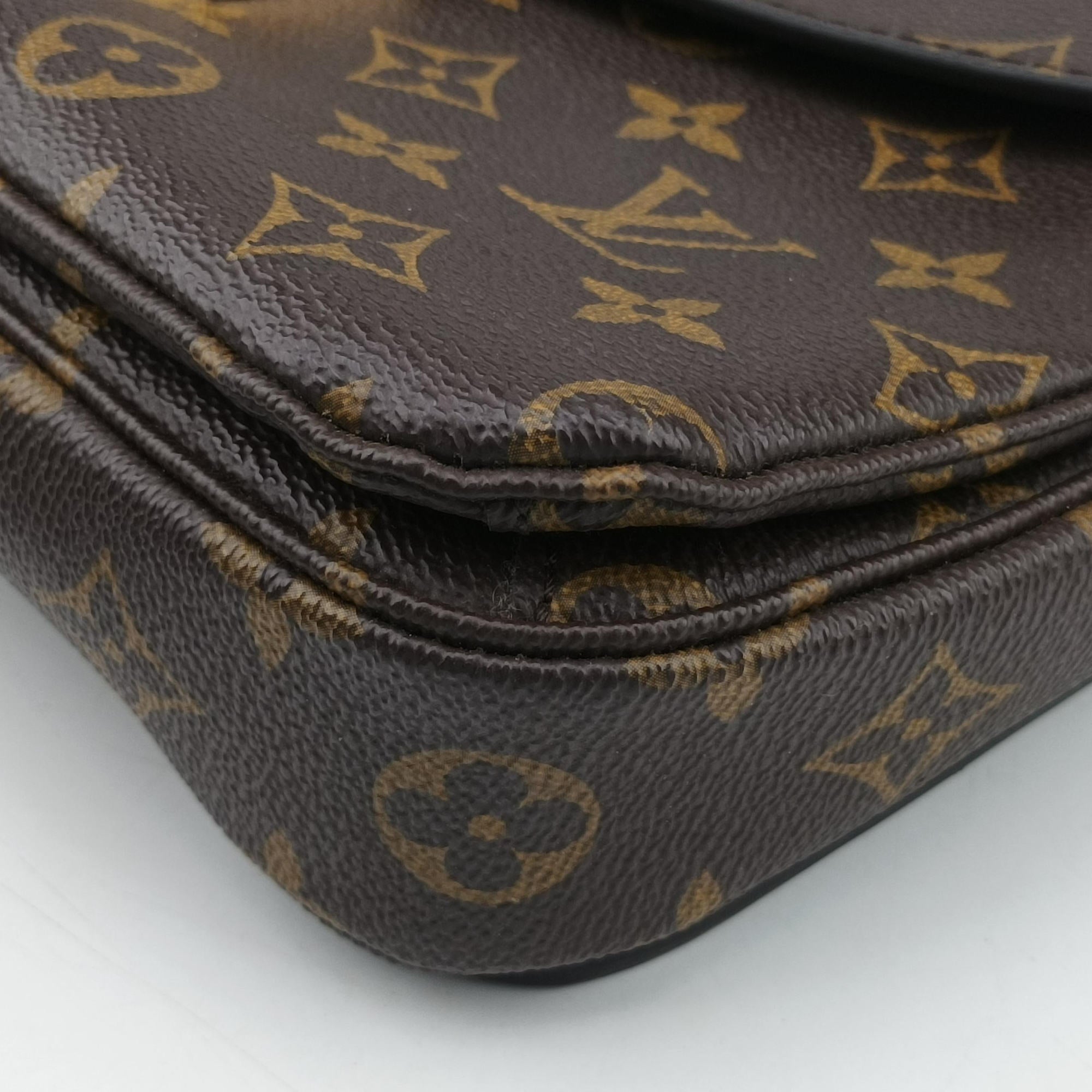 Pre-owned Louis Vuitton Pochette Metis MM Brown Monogram Canvas M44875 shoulderbag | stylenewstar