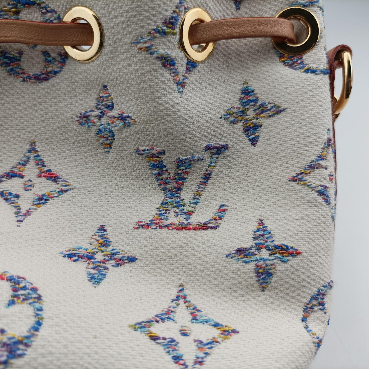 Pre-owned Louis Vuitton Nano Noe White Multicolor Monogram Jacquard M83453 shoulderbag | stylenewstar