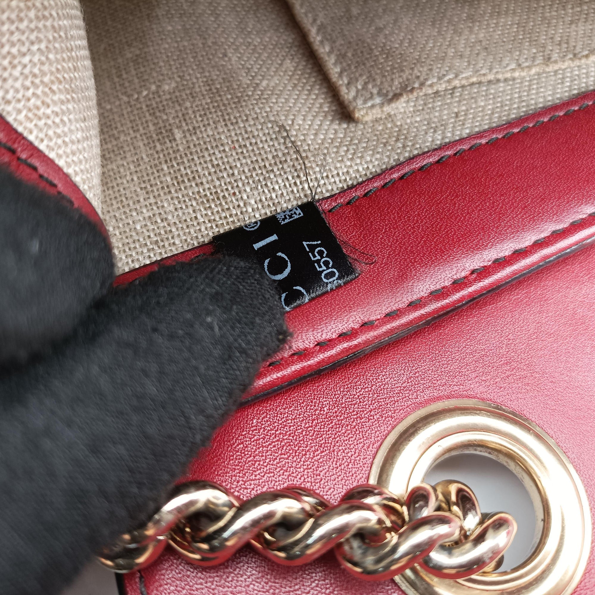 Pre-owned Gucci Emily Red Leather 449635 shoulderbag | stylenewstar