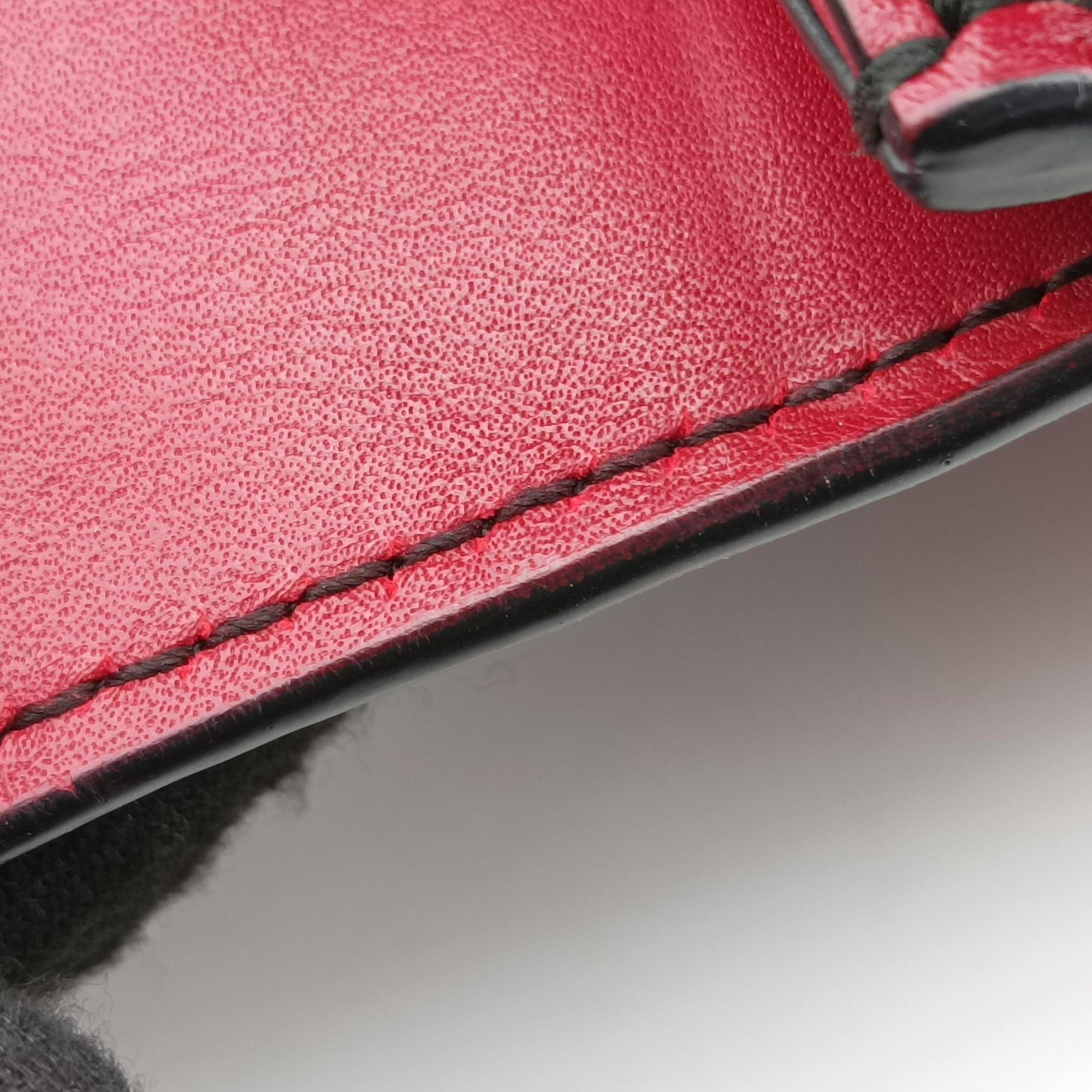 Pre-owned Gucci Emily Red Leather 449635 shoulderbag | stylenewstar