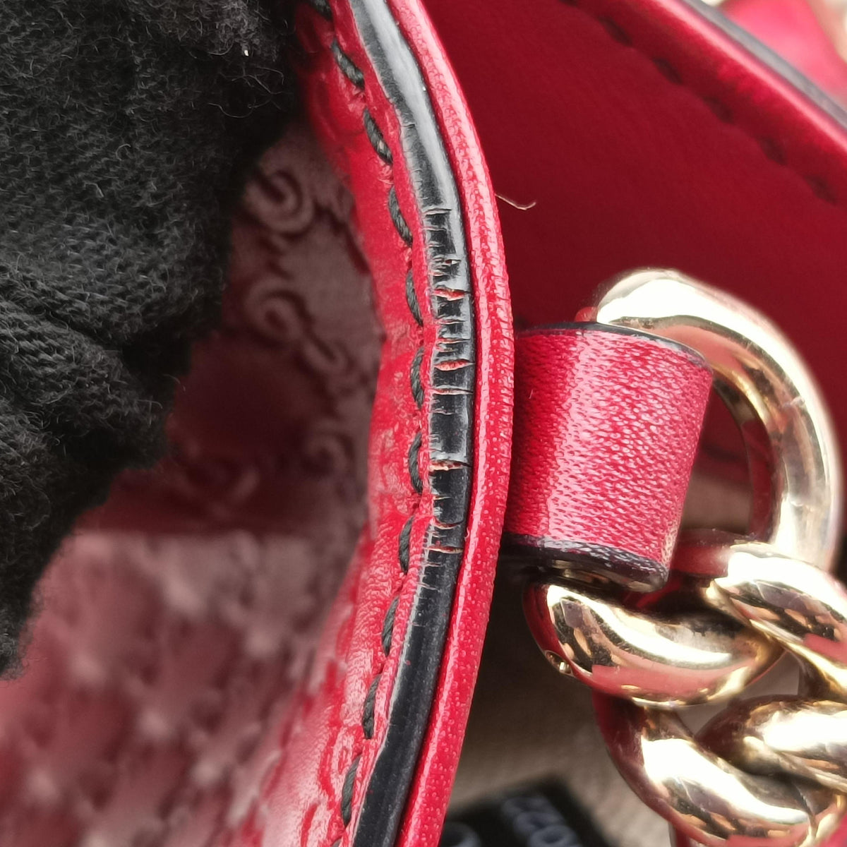 Pre-owned Gucci Emily Red Leather 449635 shoulderbag | stylenewstar