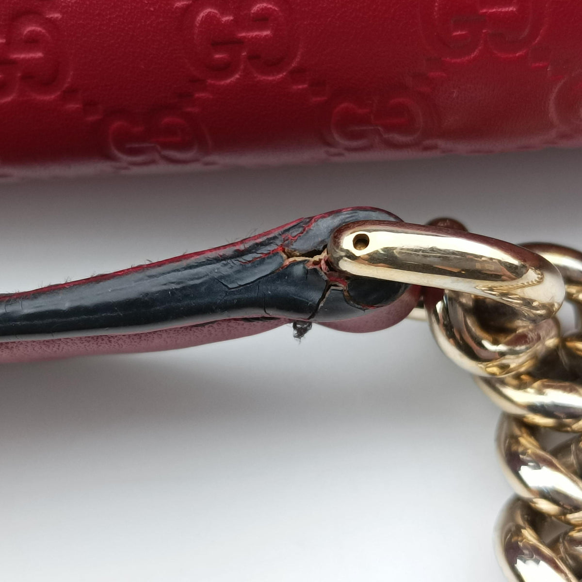 Pre-owned Gucci Emily Red Leather 449635 shoulderbag | stylenewstar