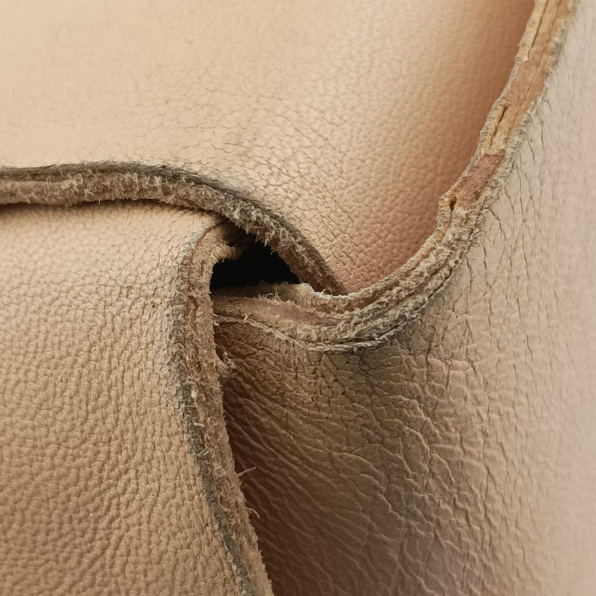 Pre-owned Bottega Veneta THE ARCO Tote Camel lambskin  handbag | stylenewstar
