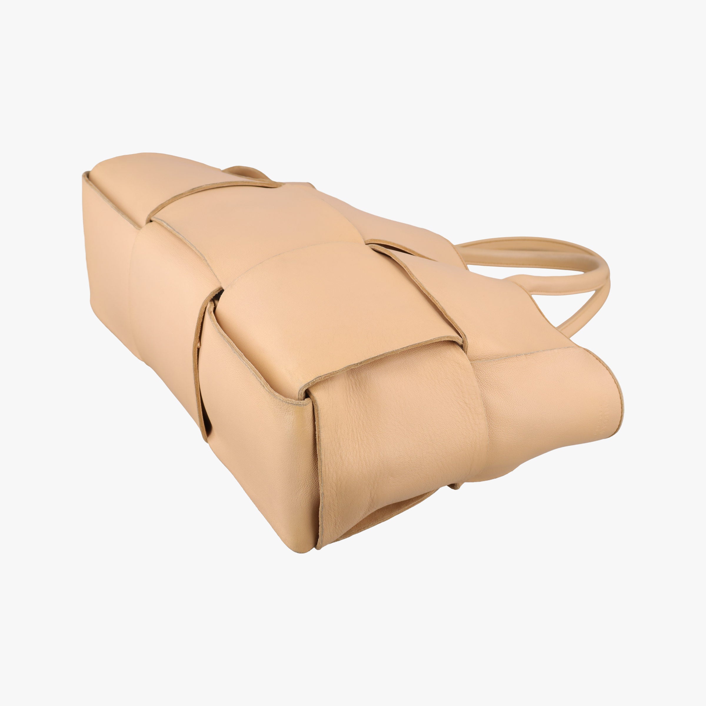 Pre-owned Bottega Veneta THE ARCO Tote Camel lambskin  handbag | stylenewstar