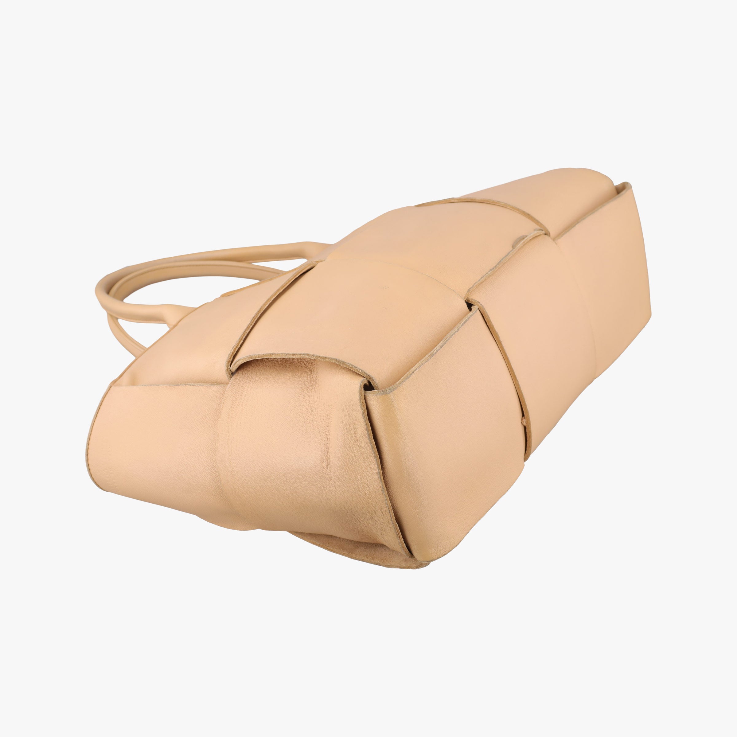 Pre-owned Bottega Veneta THE ARCO Tote Camel lambskin  handbag | stylenewstar