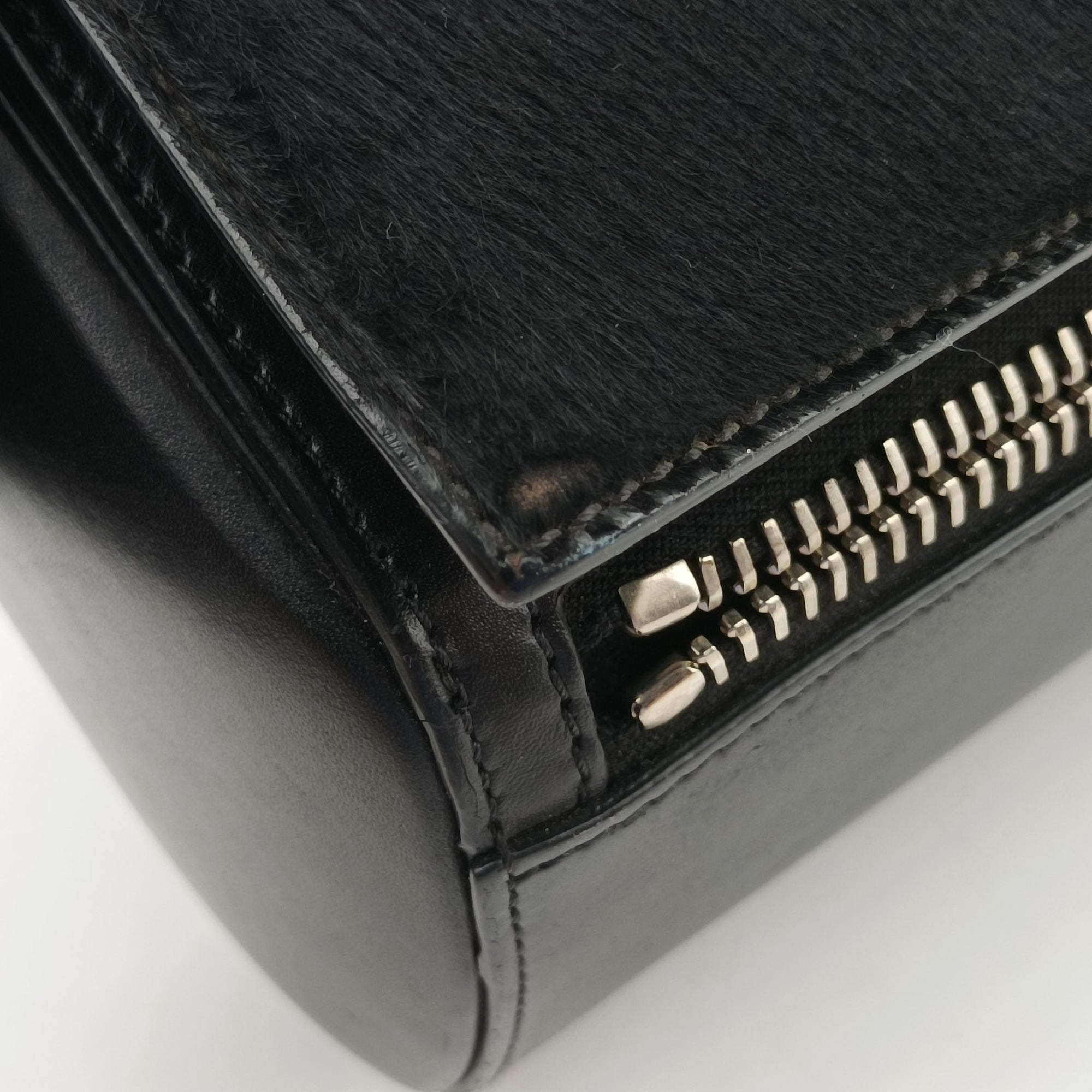 Pre-owned Givenchy Pandora Box Black Leather × Ponyhair  shoulderbag | stylenewstar