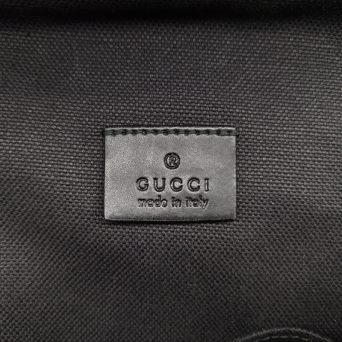 Secondhand Gucci GG Supreme Navy x Black PVC coated canvas 478325 bum bag/waist bag | stylenewstar