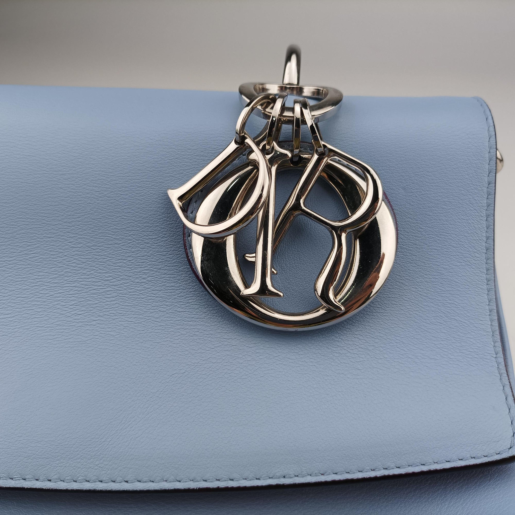 Pre-owned Christian Dior Be Dior Blue Leather  shoulderbag | stylenewstar