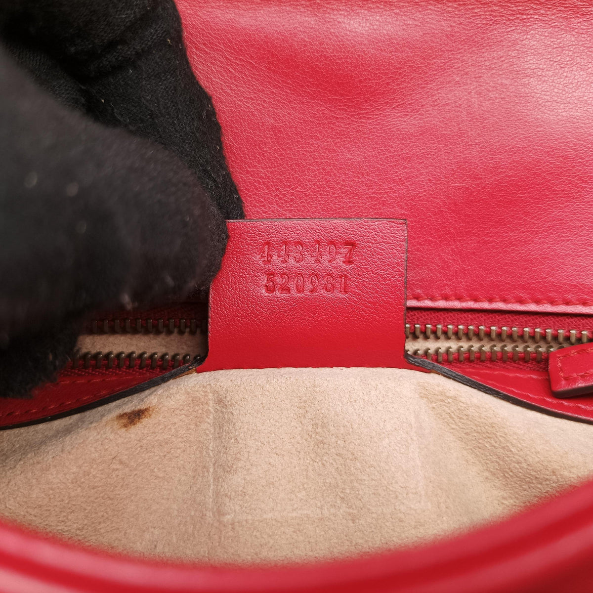 Pre-owned Gucci GG Marmont Red Leather 443497 shoulderbag | stylenewstar