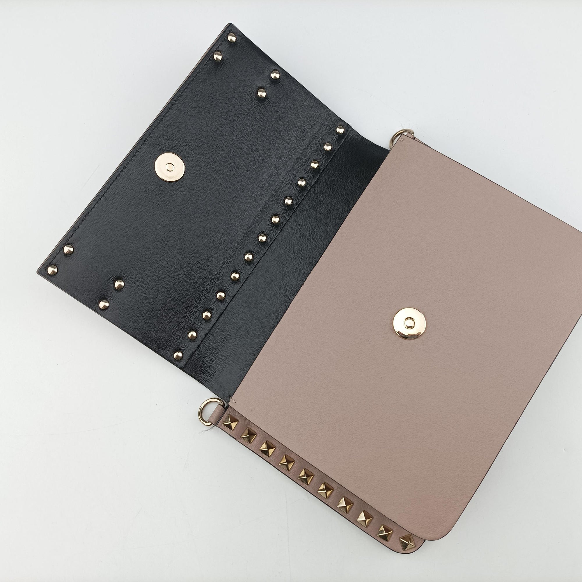 Vintage Valentino Rockstud Pink leather  shoulderbag | stylenewstar