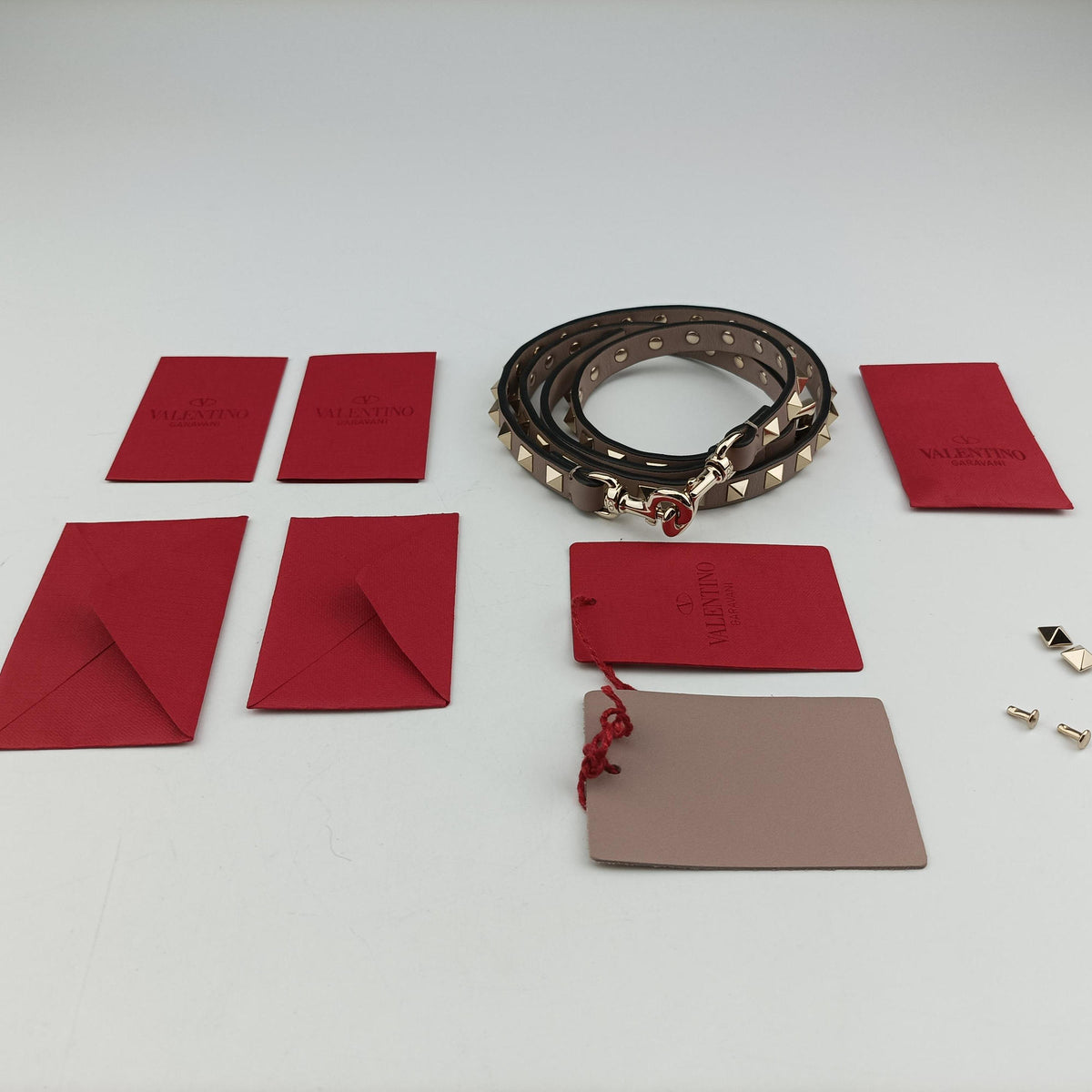 Vintage Valentino Rockstud Pink leather  shoulderbag | stylenewstar