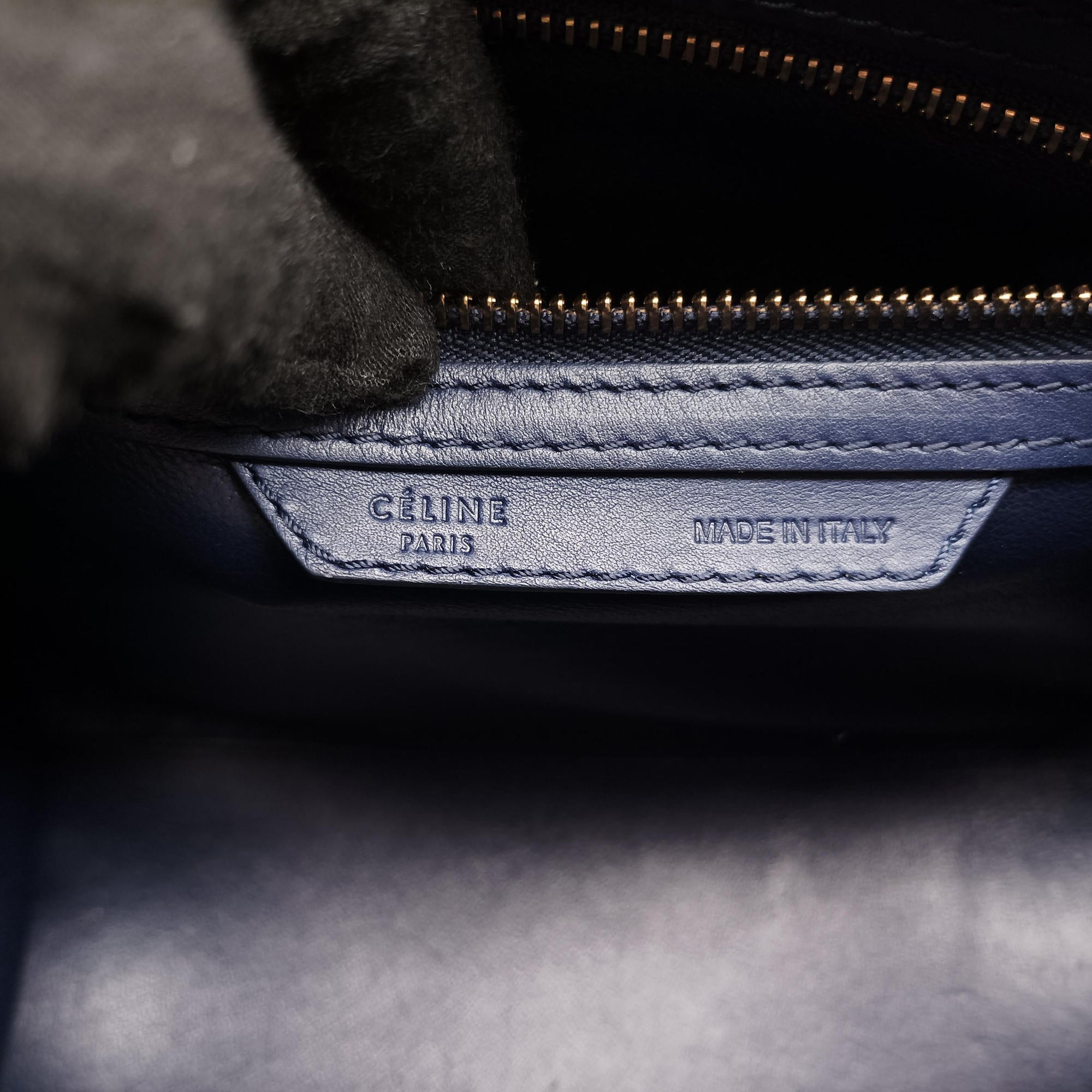 Secondhand Celine Luggage Mini Shopper Navy Leather  handbag | stylenewstar