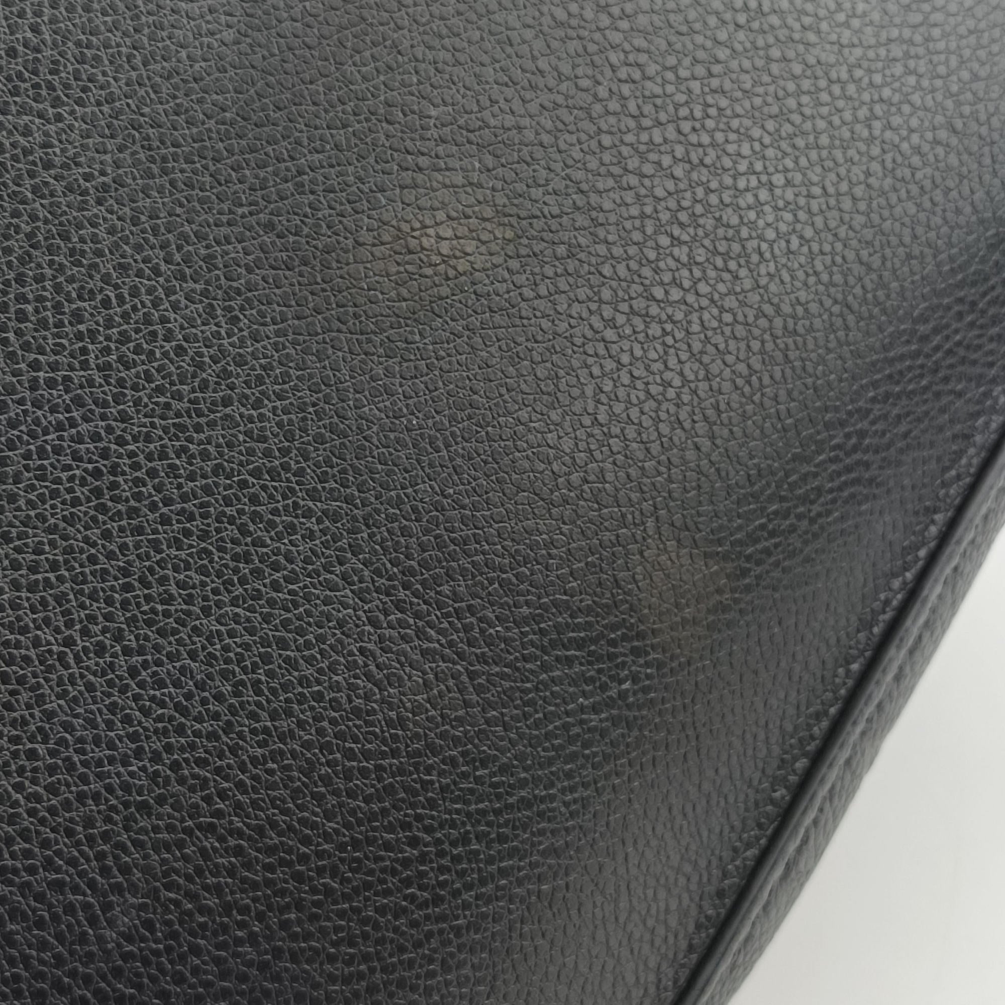 Pre-owned Louis Vuitton NeoNoe Noir Monogram Empreinte M45256 shoulderbag | stylenewstar