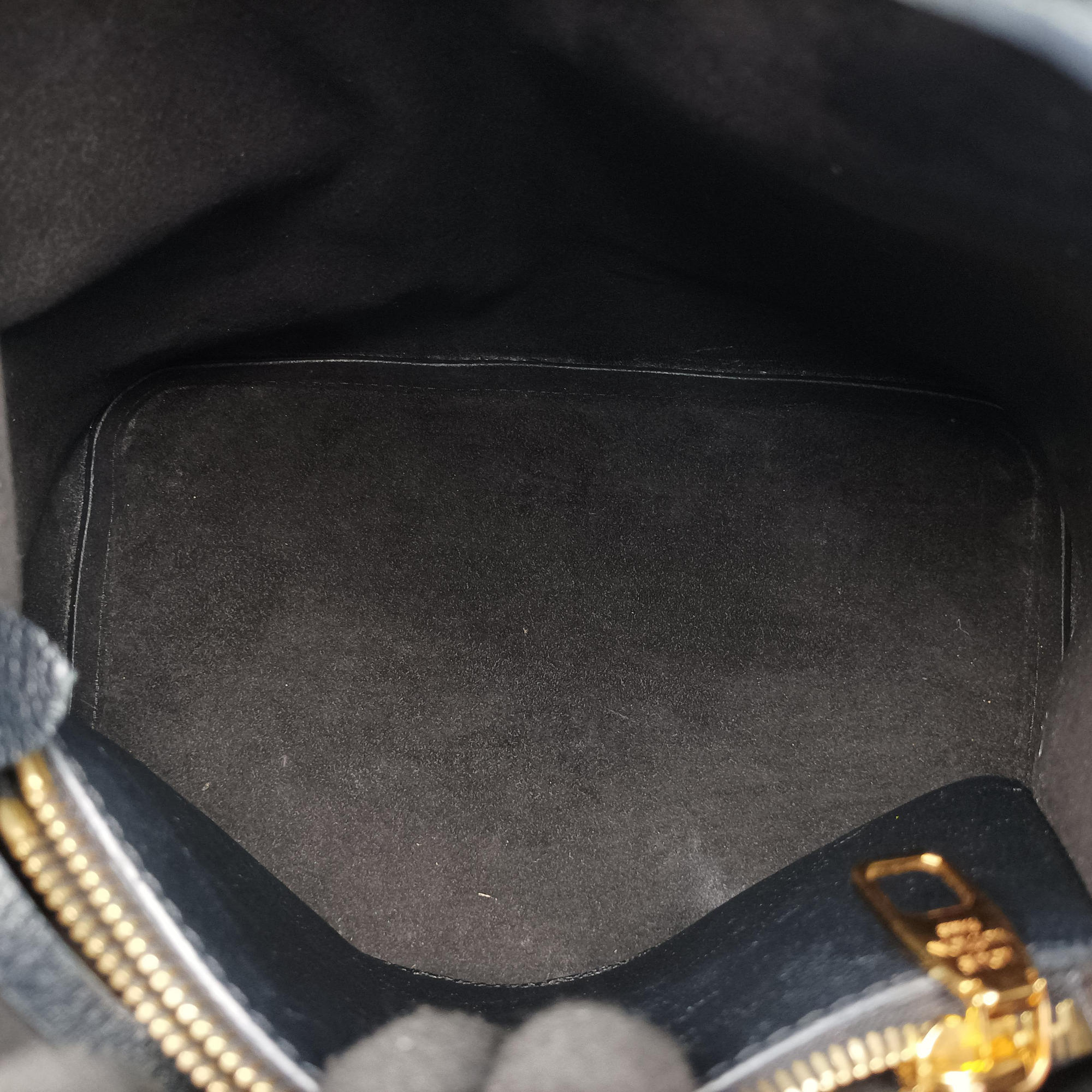 Pre-owned Louis Vuitton NeoNoe Noir Monogram Empreinte M45256 shoulderbag | stylenewstar