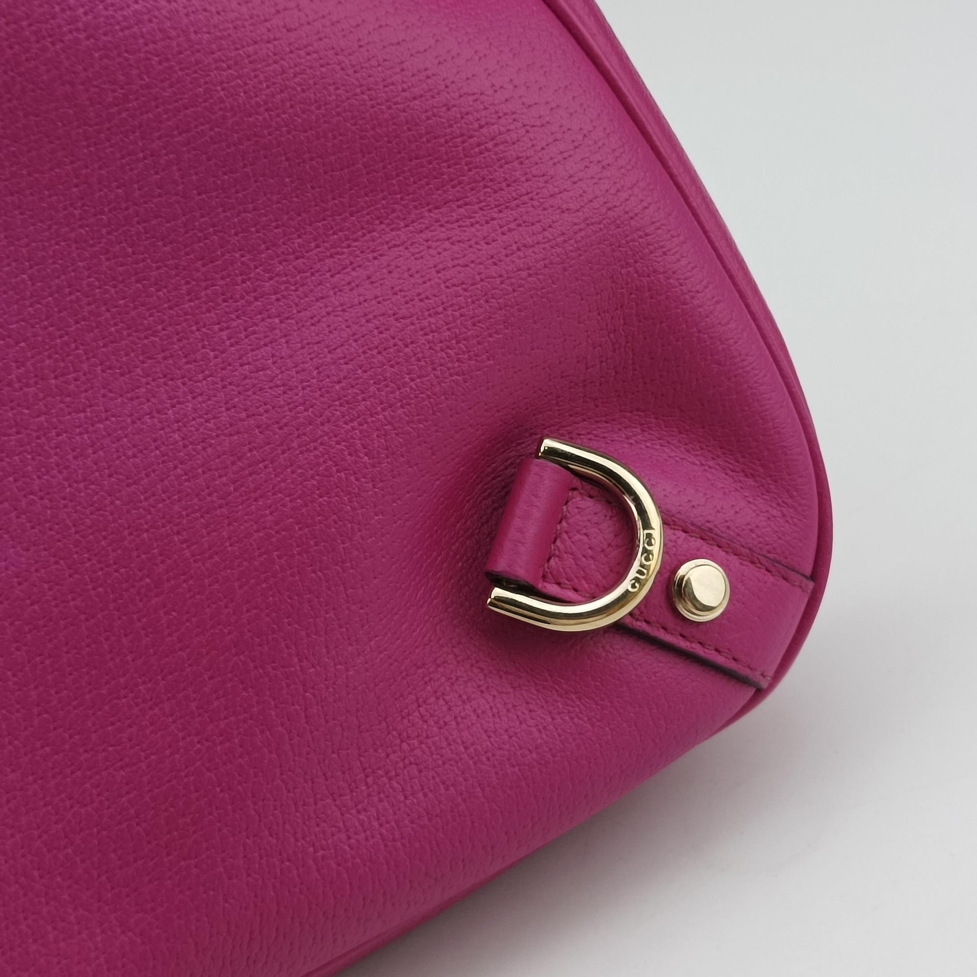 Vintage Gucci Guccissima Abby Purple Leather 130738 shoulderbag | stylenewstar