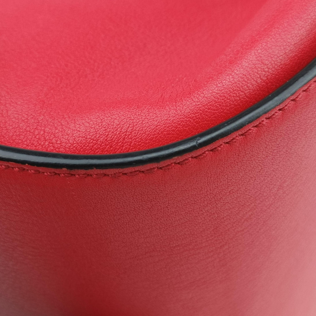 Secondhand Loewe Hammock Red Leather  shoulderbag | stylenewstar