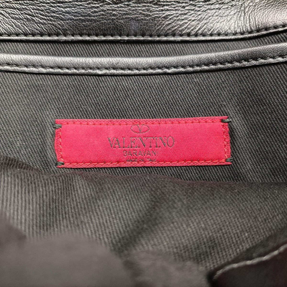 Pre-owned Valentino Rockstud Va Va Voom Black Leather  shoulderbag | stylenewstar