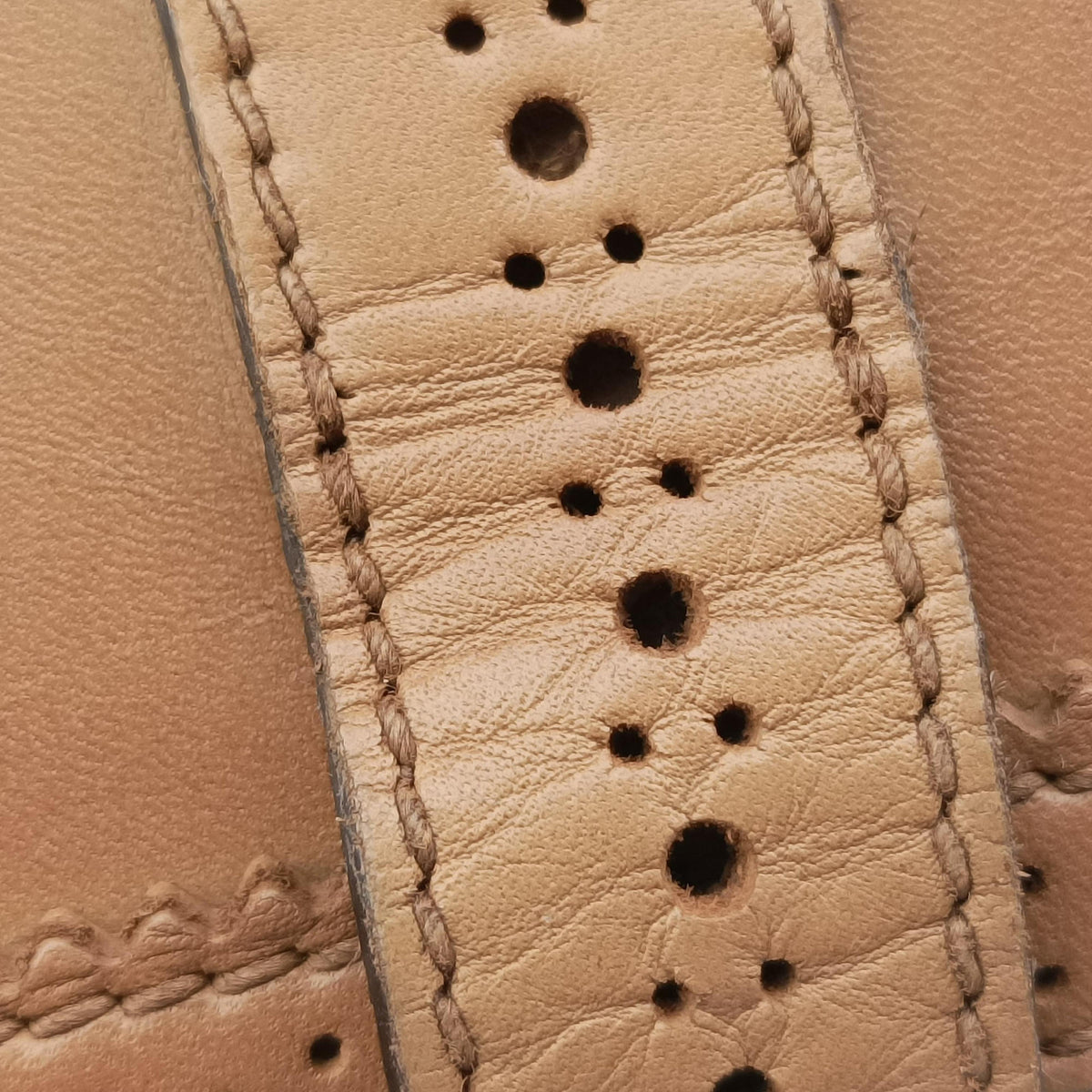 Pre-owned Gucci Duilio Broge Beige Leather 296902 shoulderbag | stylenewstar